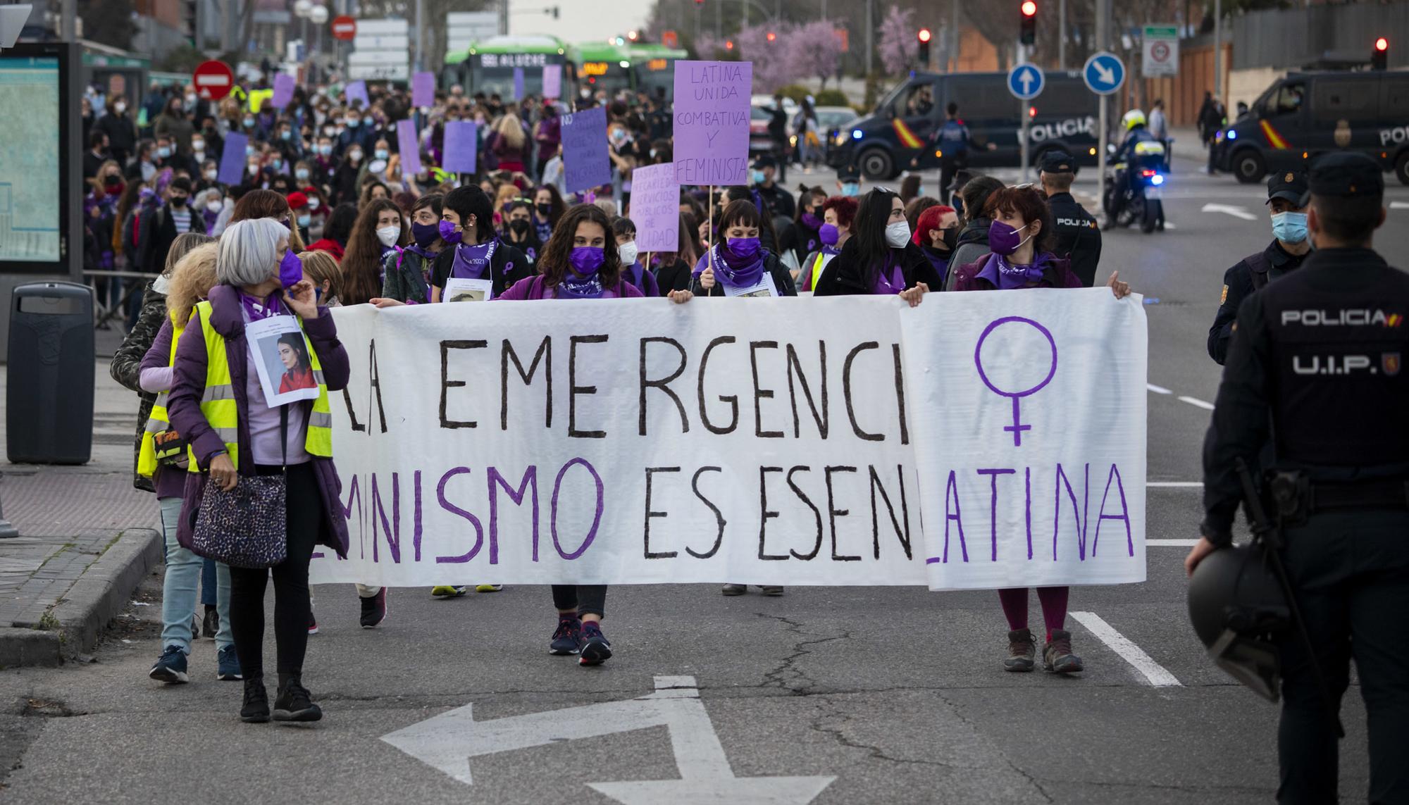Marcha feminista antirracista  8M 05-03-21 - 13
