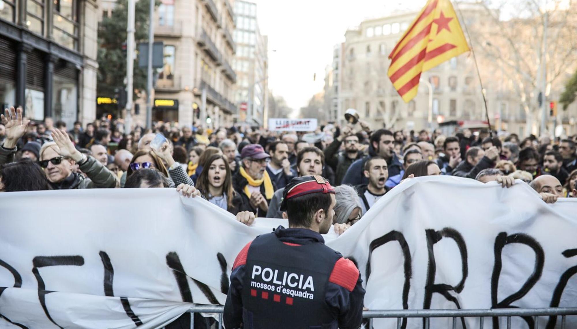 Protesta contra el rey Felipe VI en Barcelona