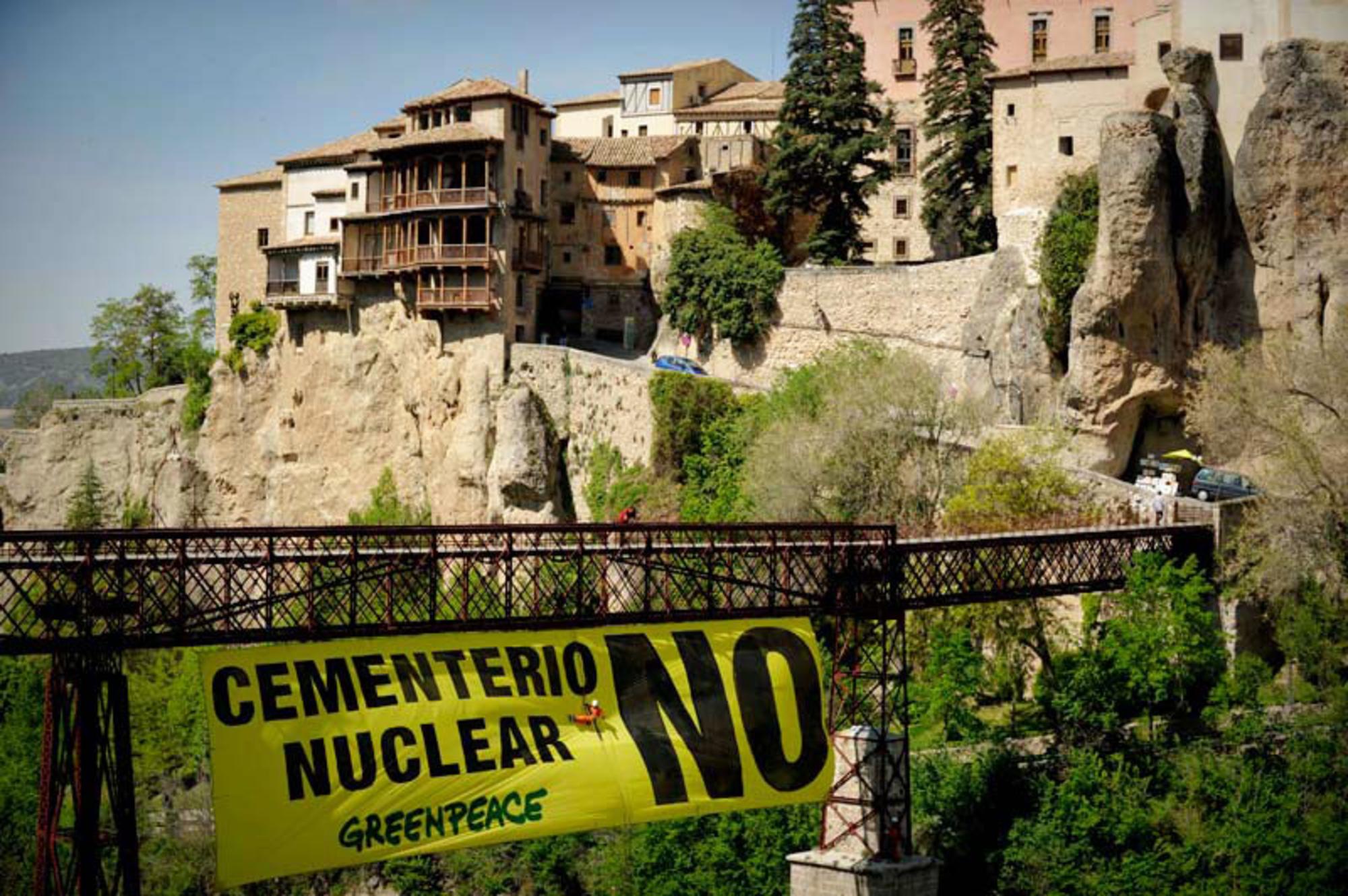 Acción de Greenpeace contra el ATC (Almacén temporal centralizado) en Cuenca.