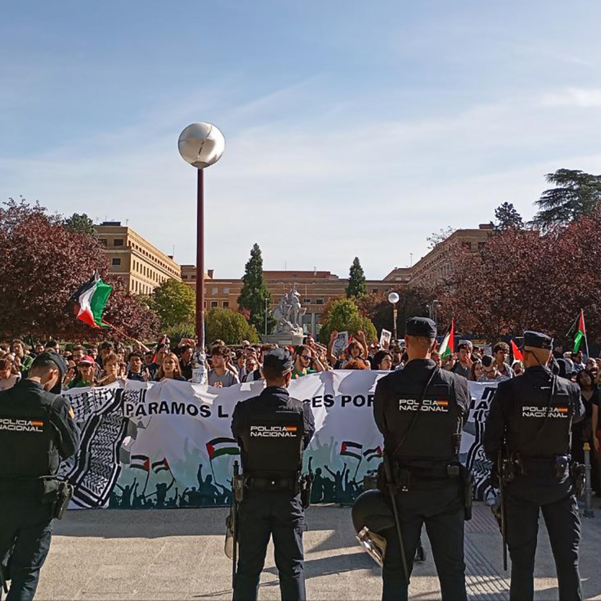 Manifestación de estudiantes en la Universidad Complutense de Madrid el 15 de octubre