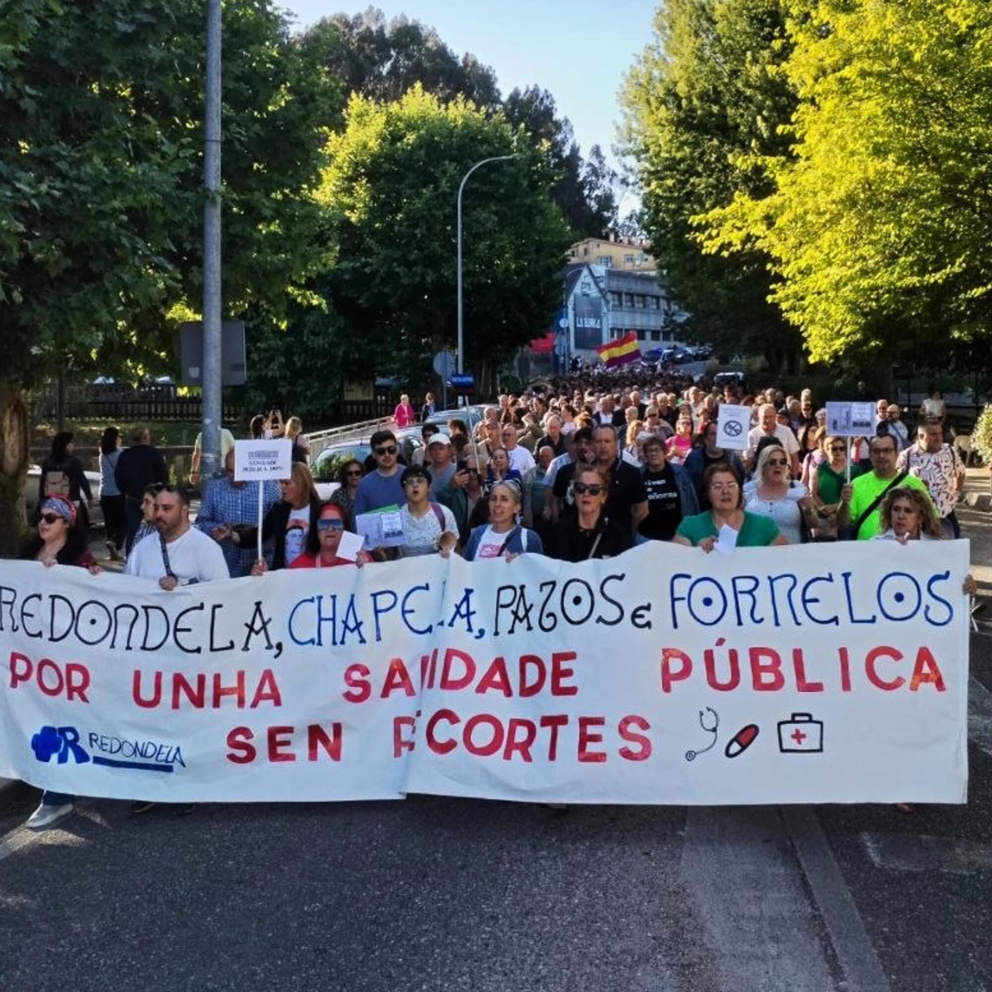 Unha das protestas no centro de Redondela