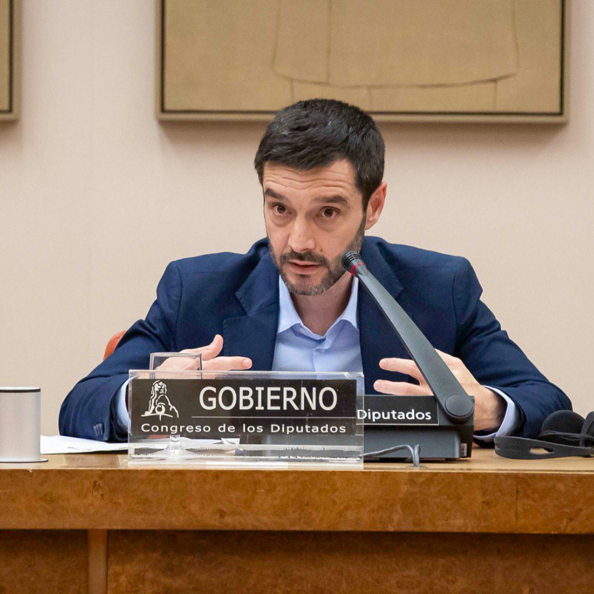 Pablo Bustinduy Ministro derechos sociales
