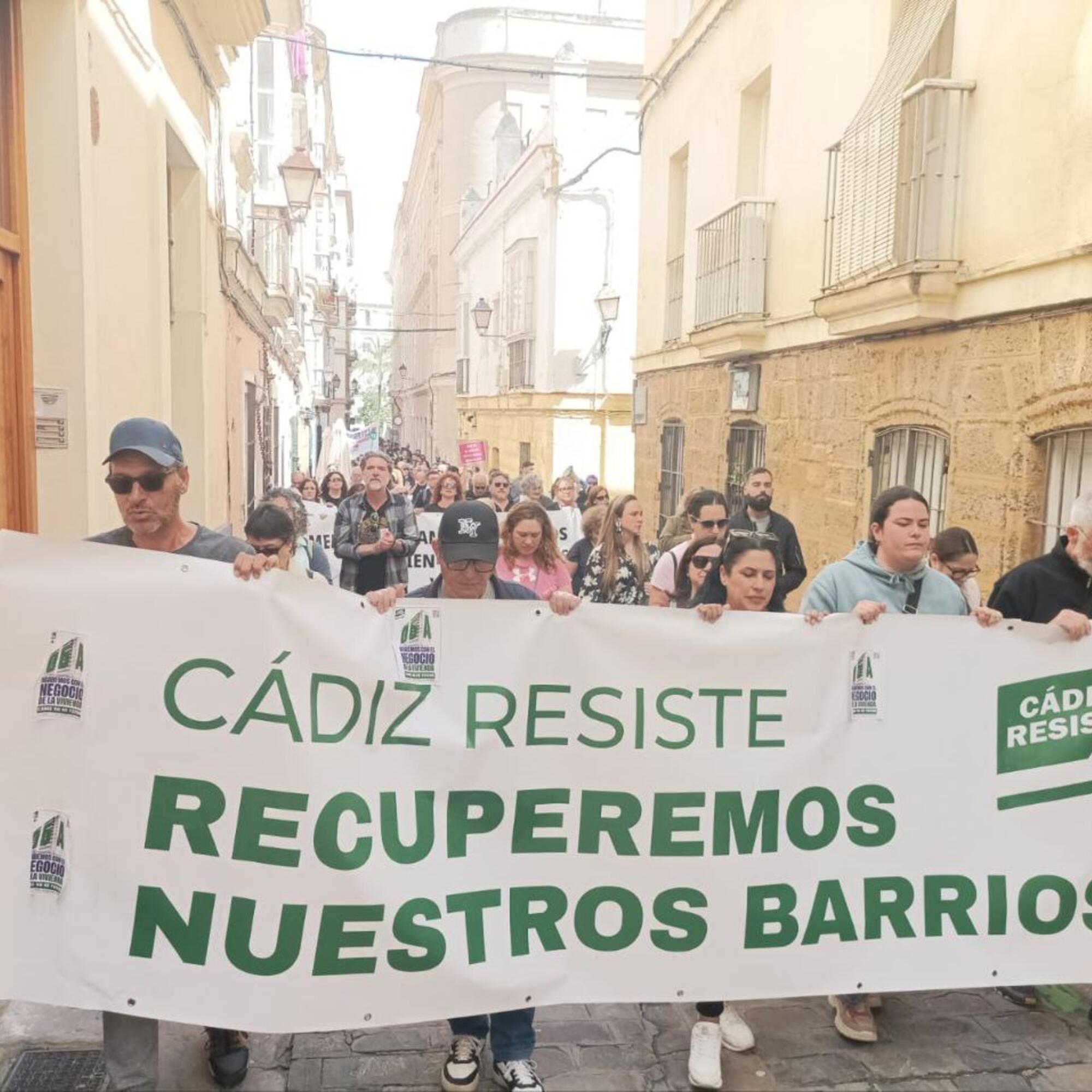 Manifestación por la vivienda en Cádiz el 5 de abril