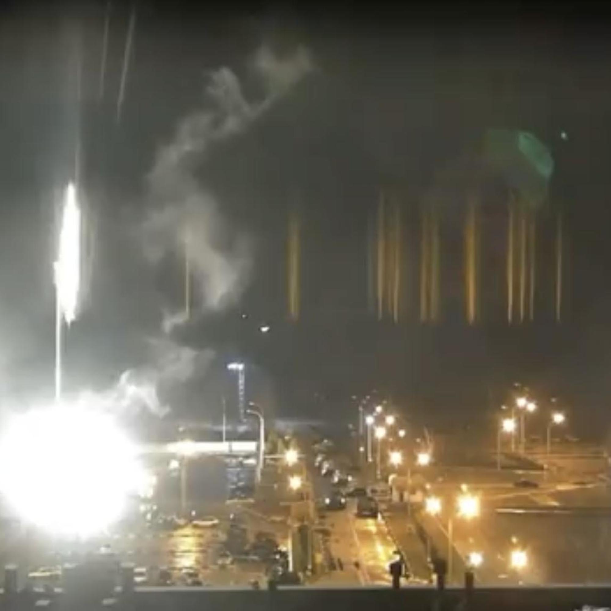 Central Nuclear de Zaporiyia bombardeada en Ucrania