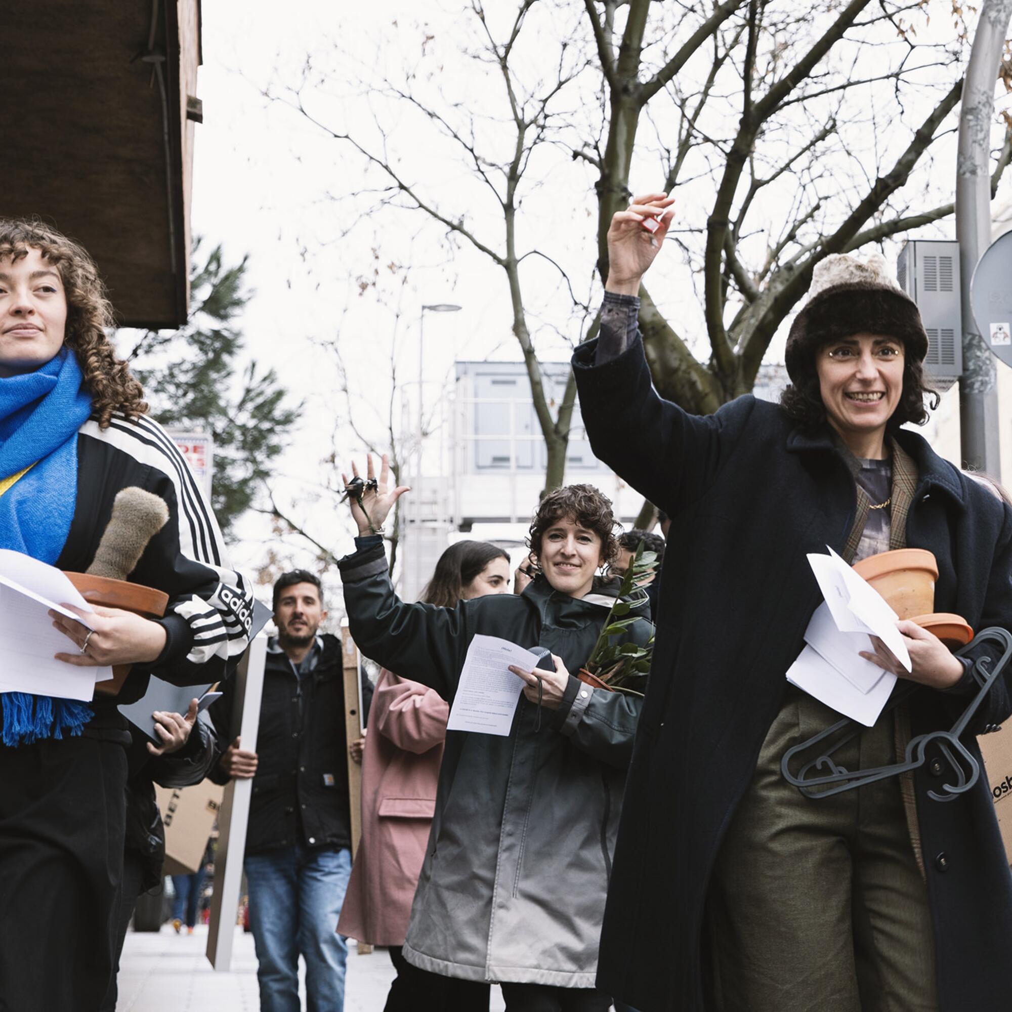 Esta vez nos vamos bailando - 3