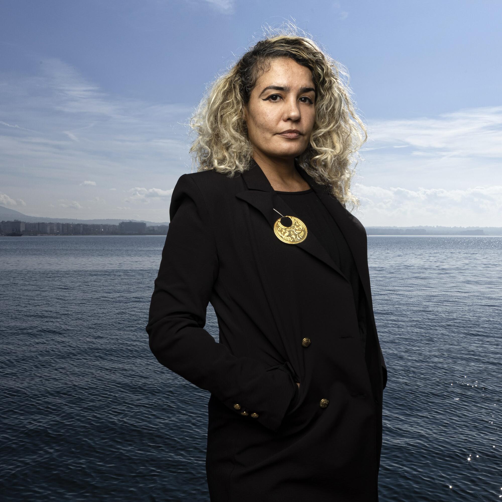 Suzannah Mirghani  - 1