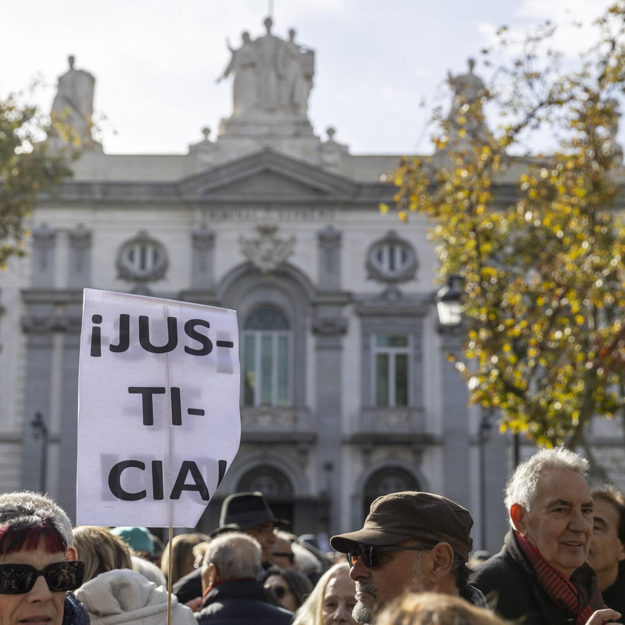 Concentración Tribunal Supremo Fiscal General - 3