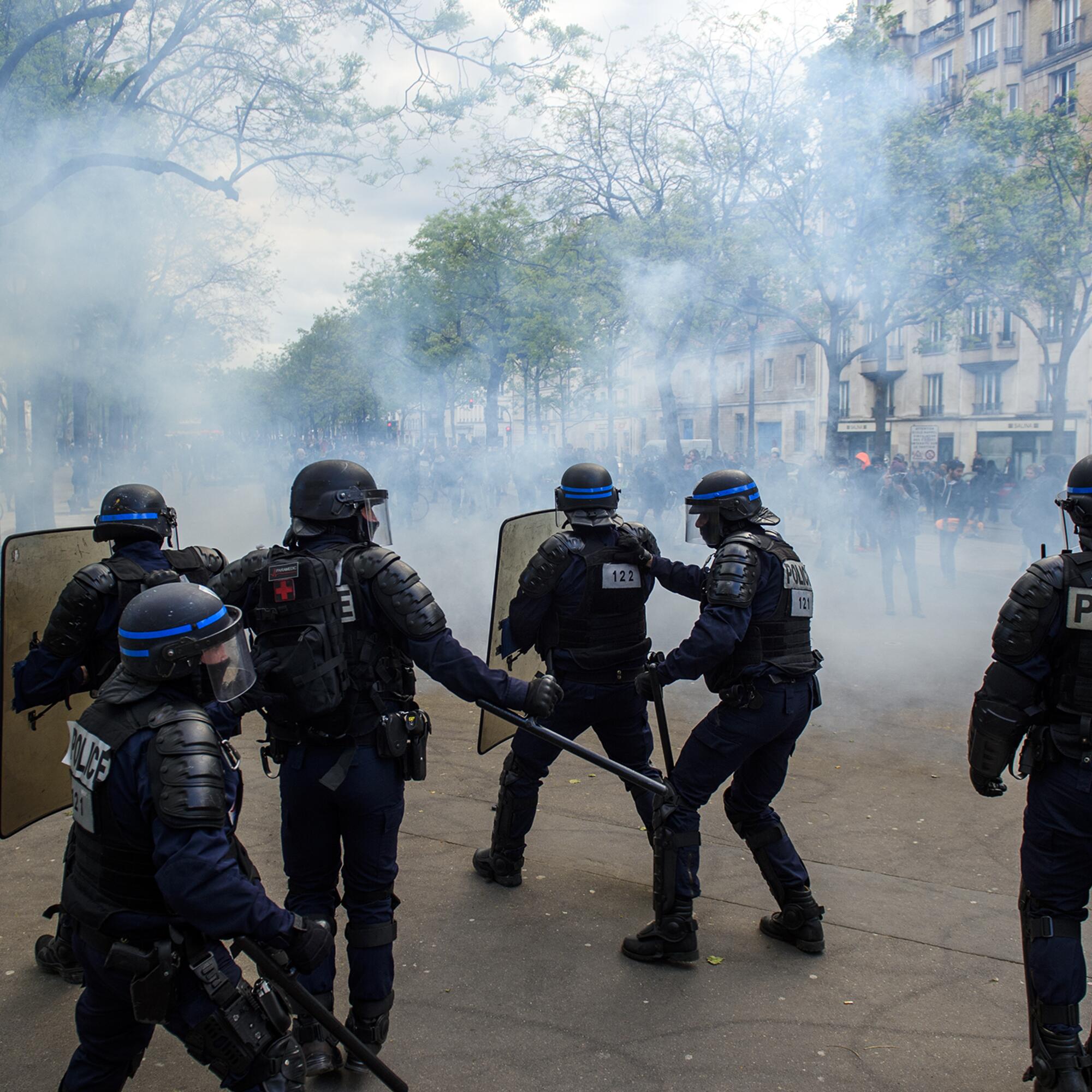 Policía Francia - 4
