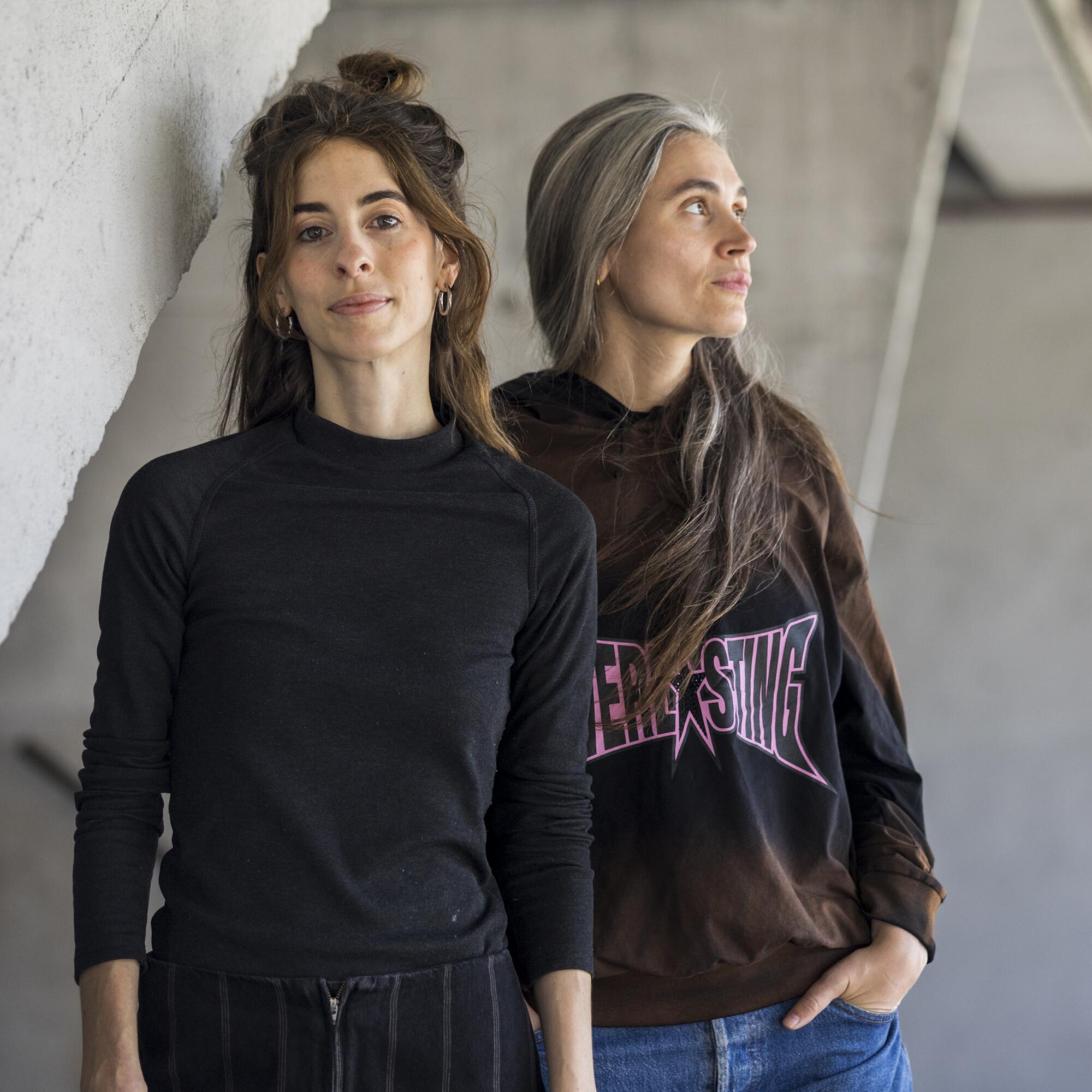 Ana Garriga y Carmen Urbita Las Hijas de Felipe - 3
