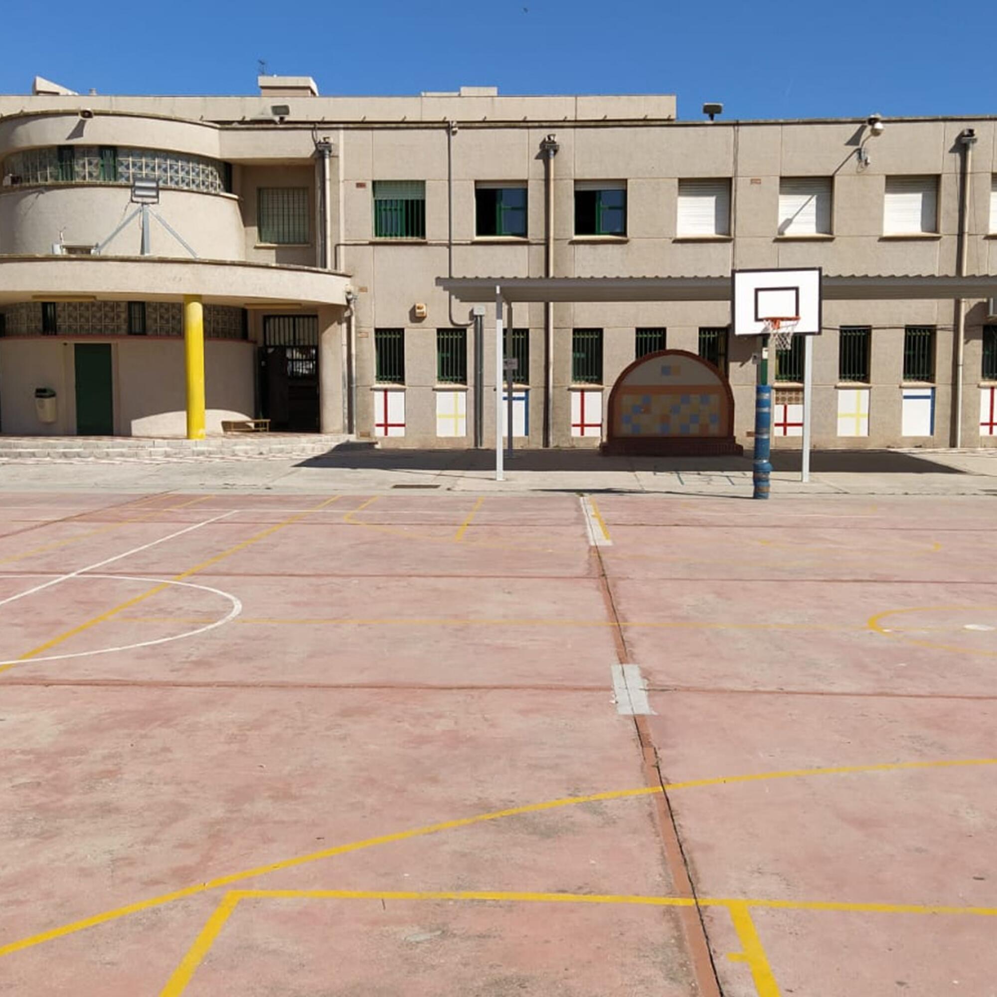 Patio calor colegio