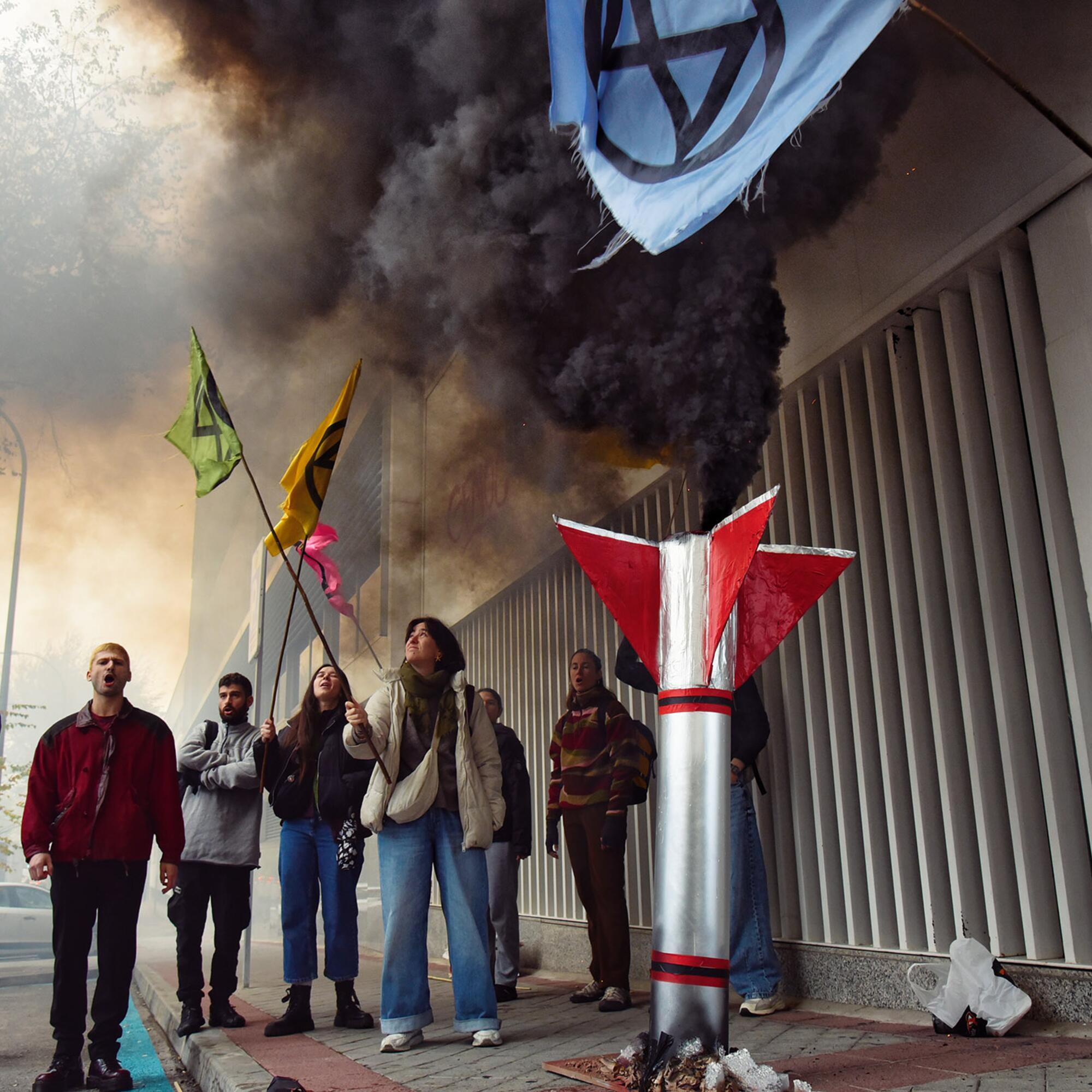 Acción Indra Extinction Rebellion - 8