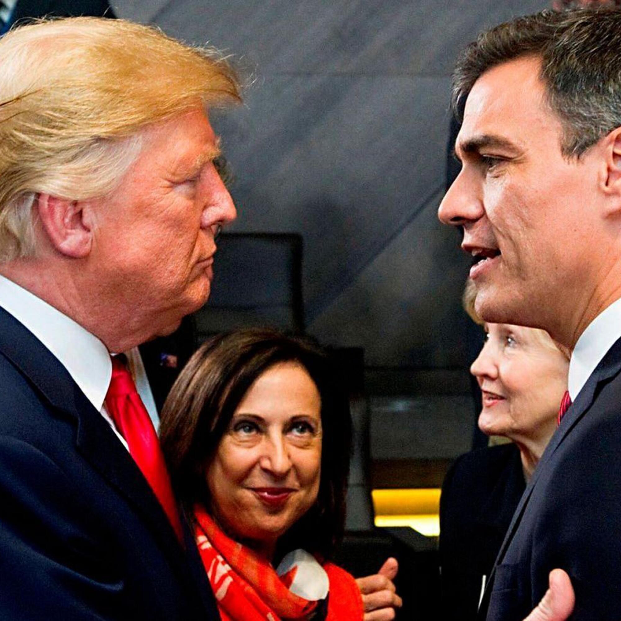 Pedro Sánchez y Donald Trump foto