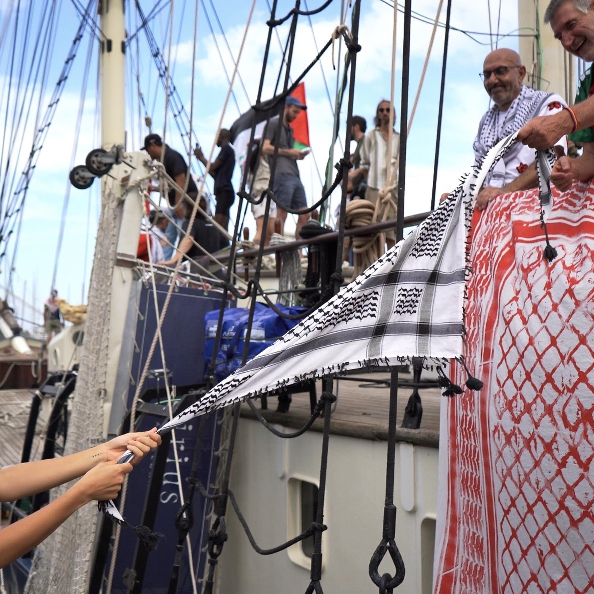 Abraza a Gaza portada