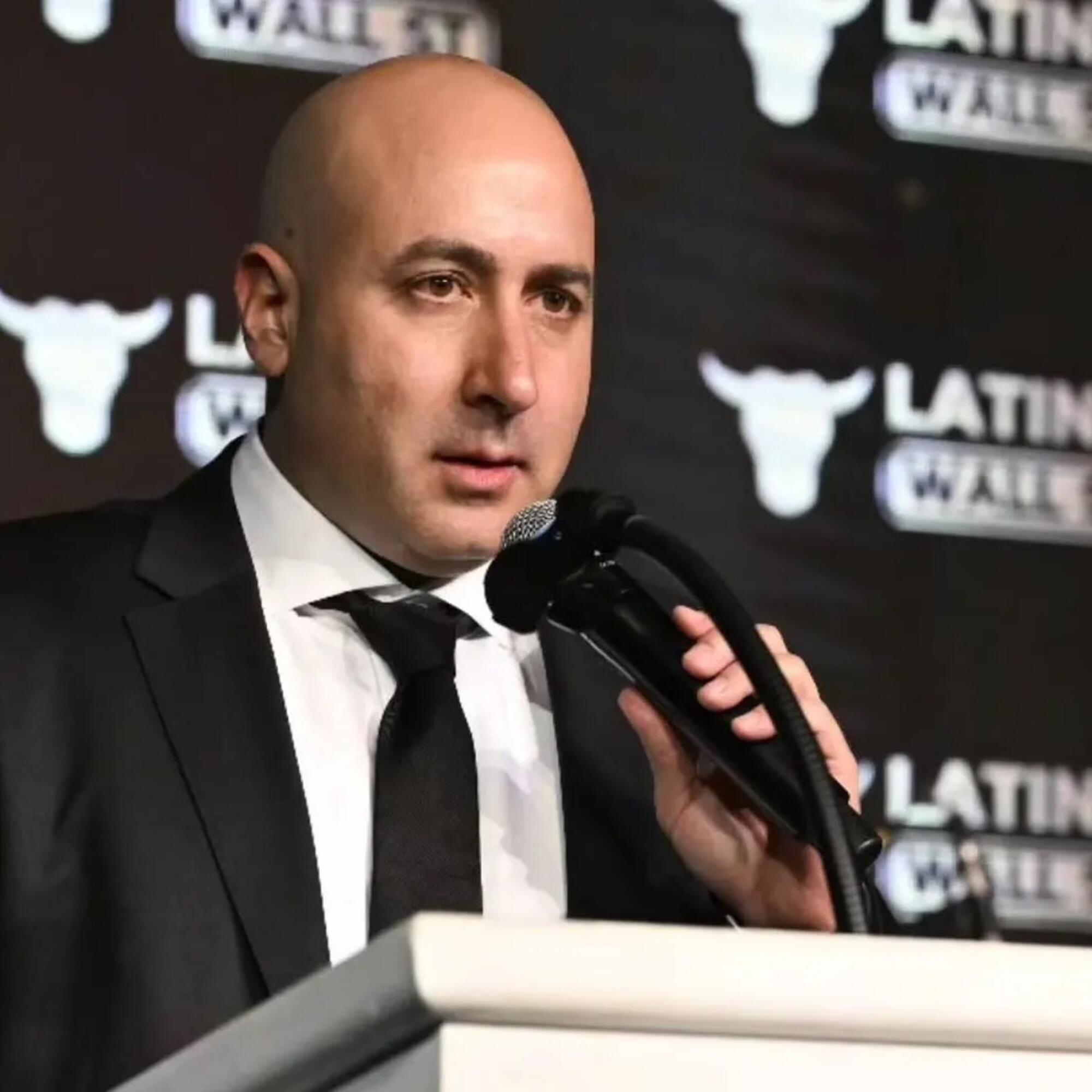 Fernando Cerimedo, periodista e influencer argentino, cofundador del portal de noticias La Derecha Diario. 