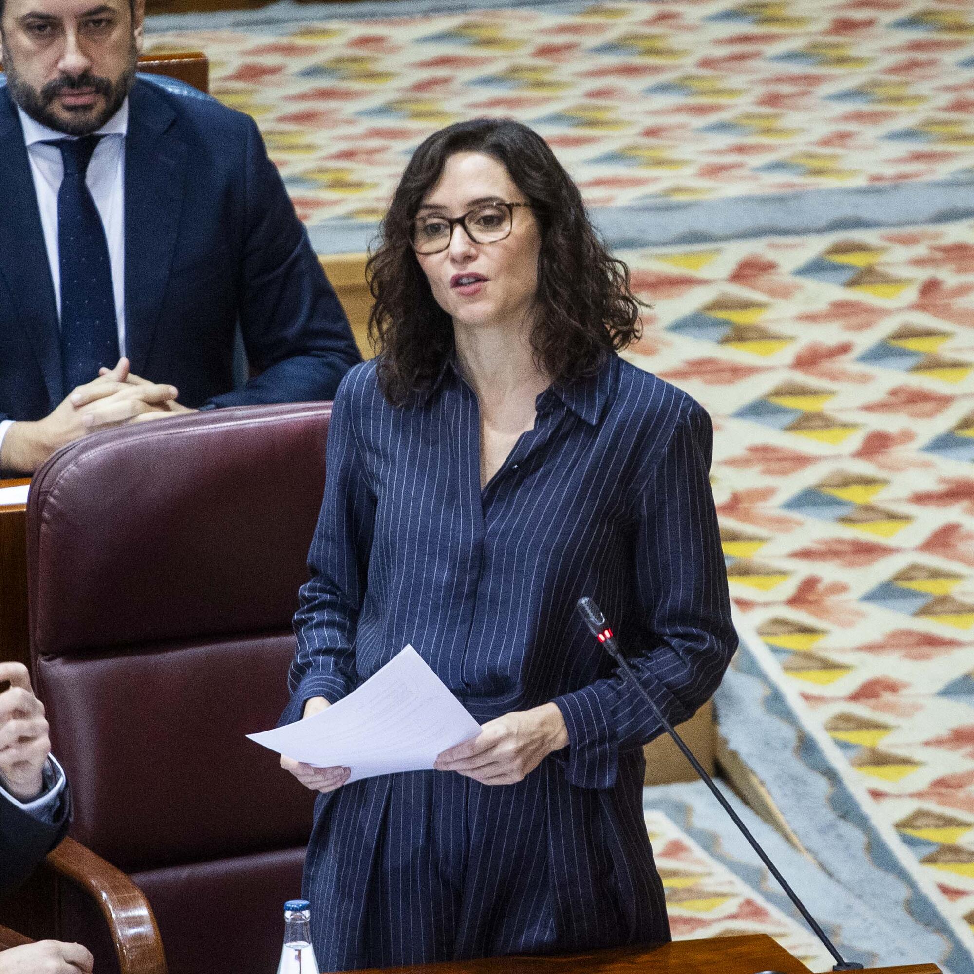 Isabel Díaz Ayuso en el pleno 12 febrero 2026