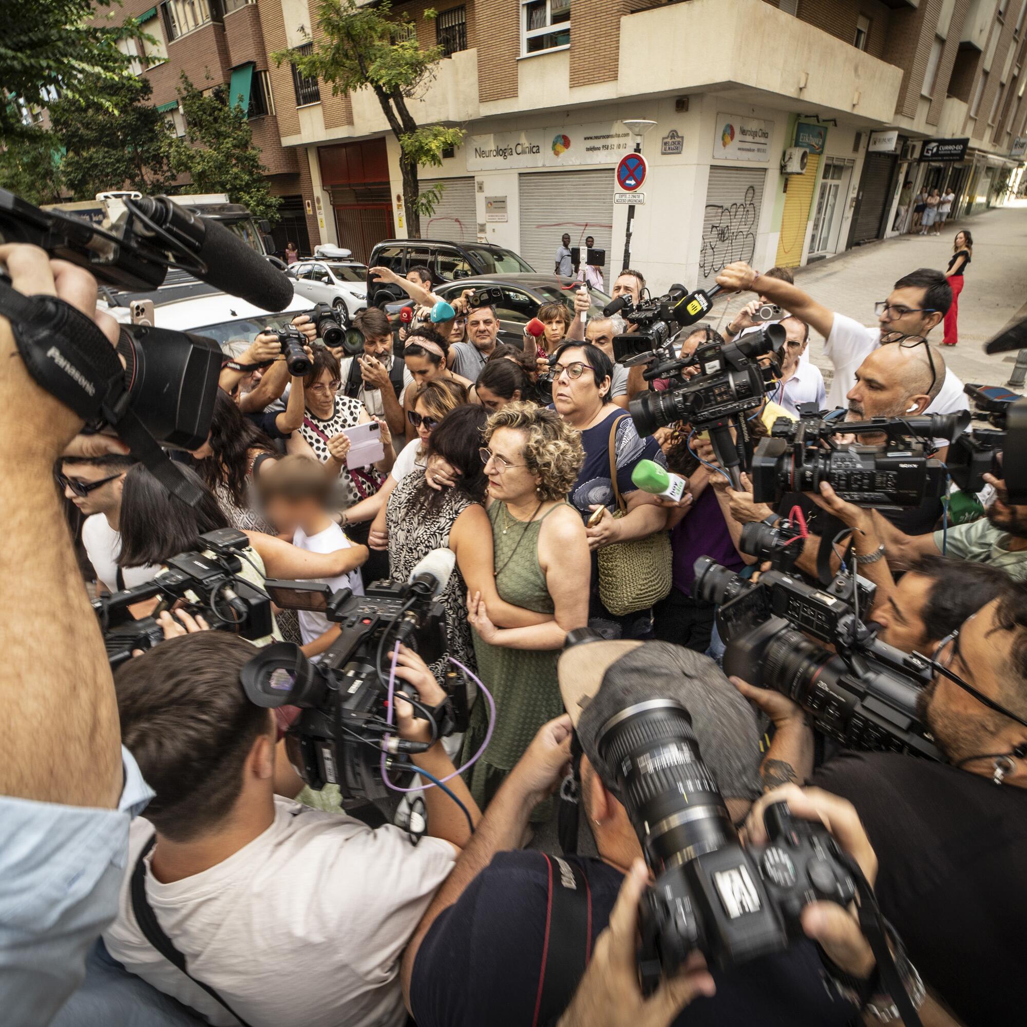 Juana Rivas 0725 Medios