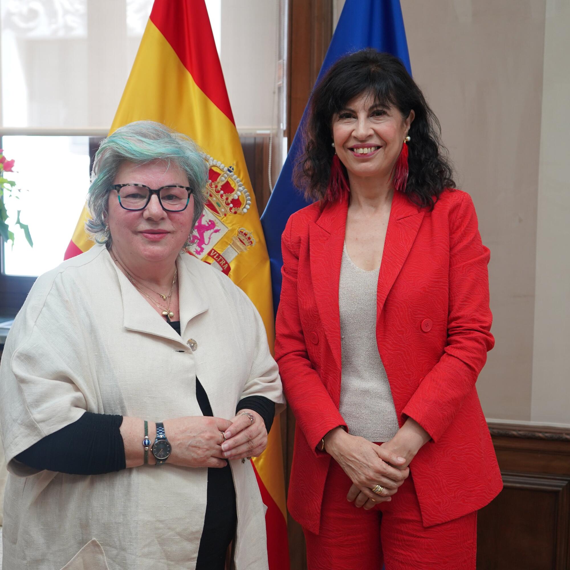 Dolores Vázquez Ana Redondo.