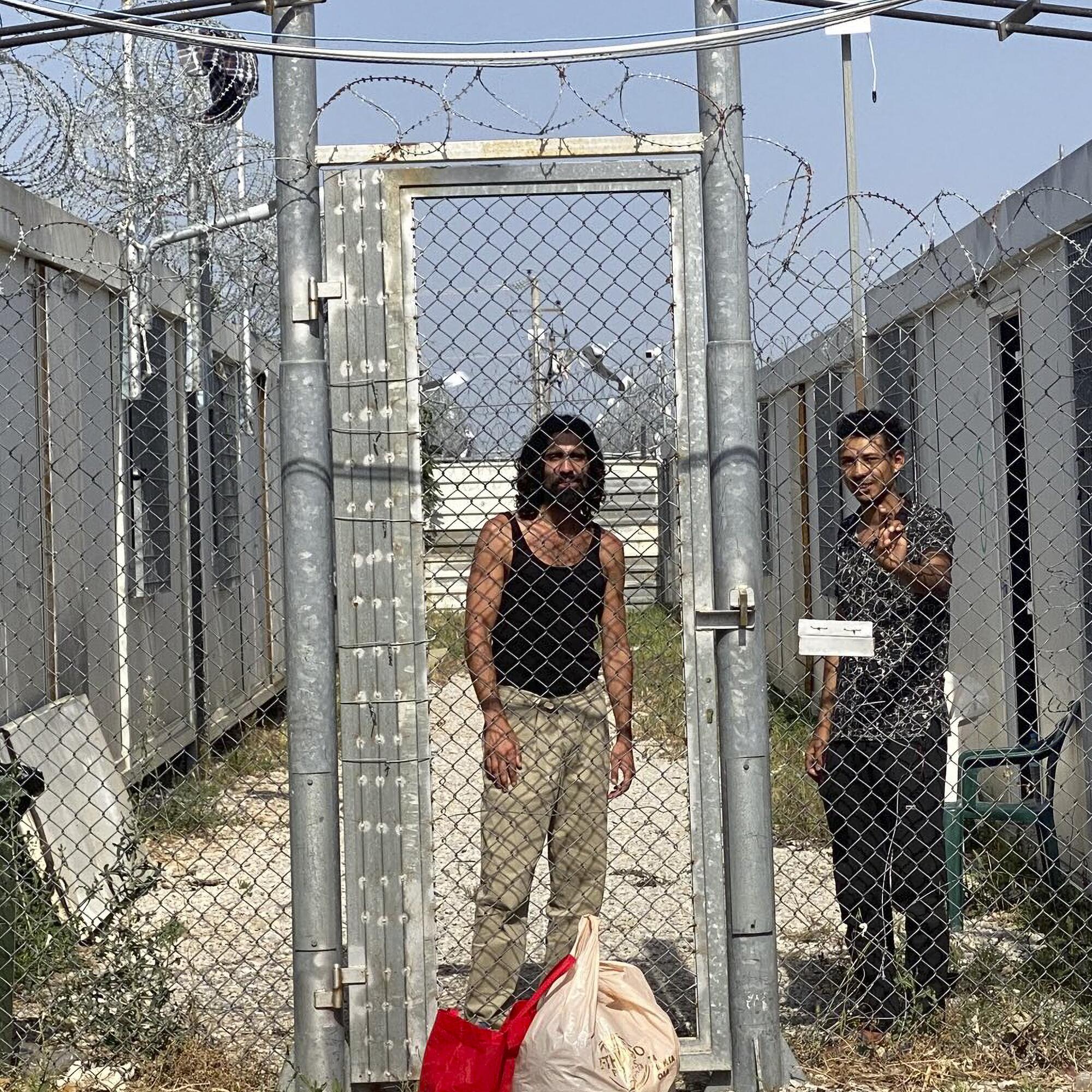Grecia deportado - 1
