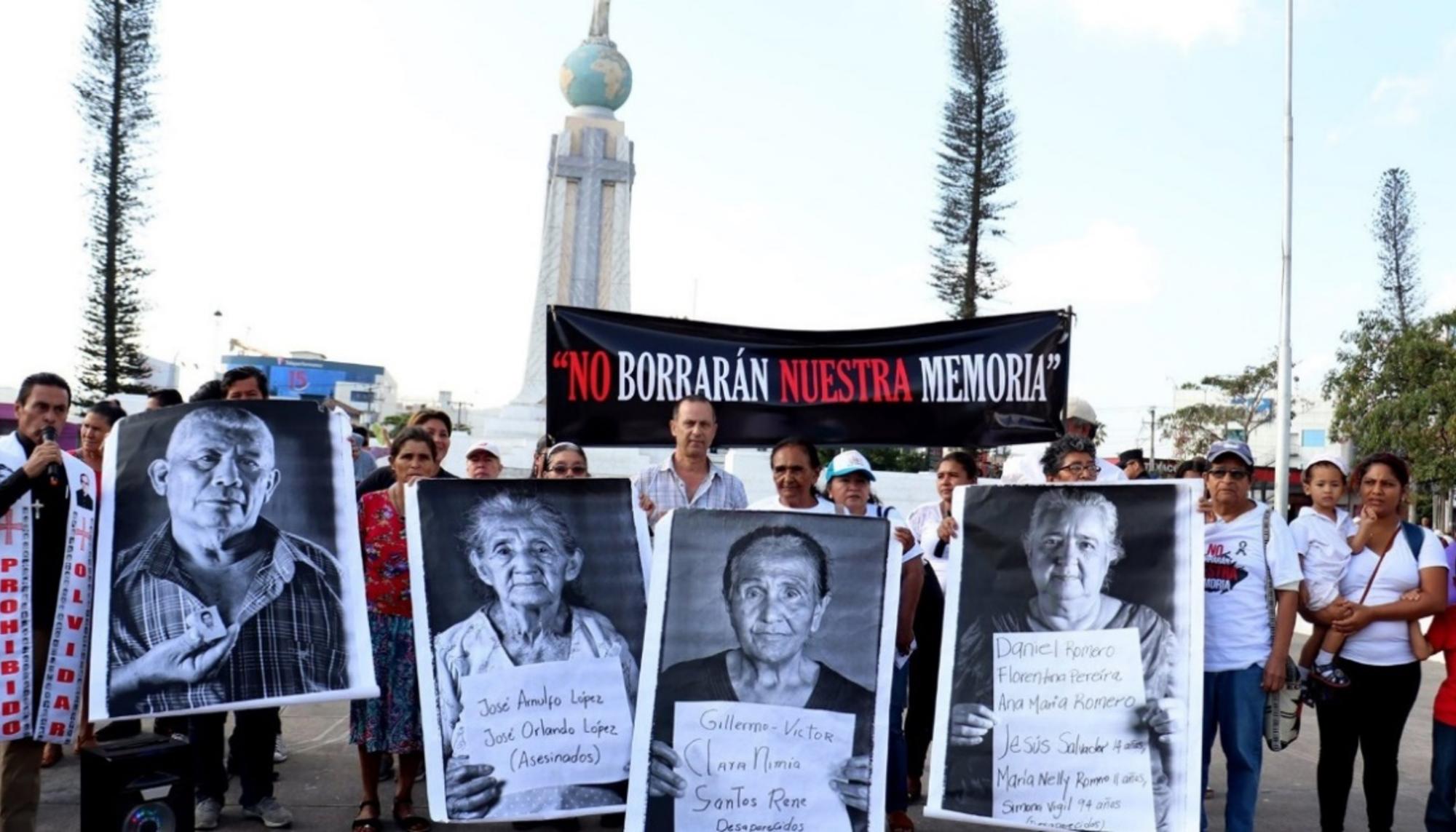 Movilización por la recuperación de la memoria histórica en El Salvador.