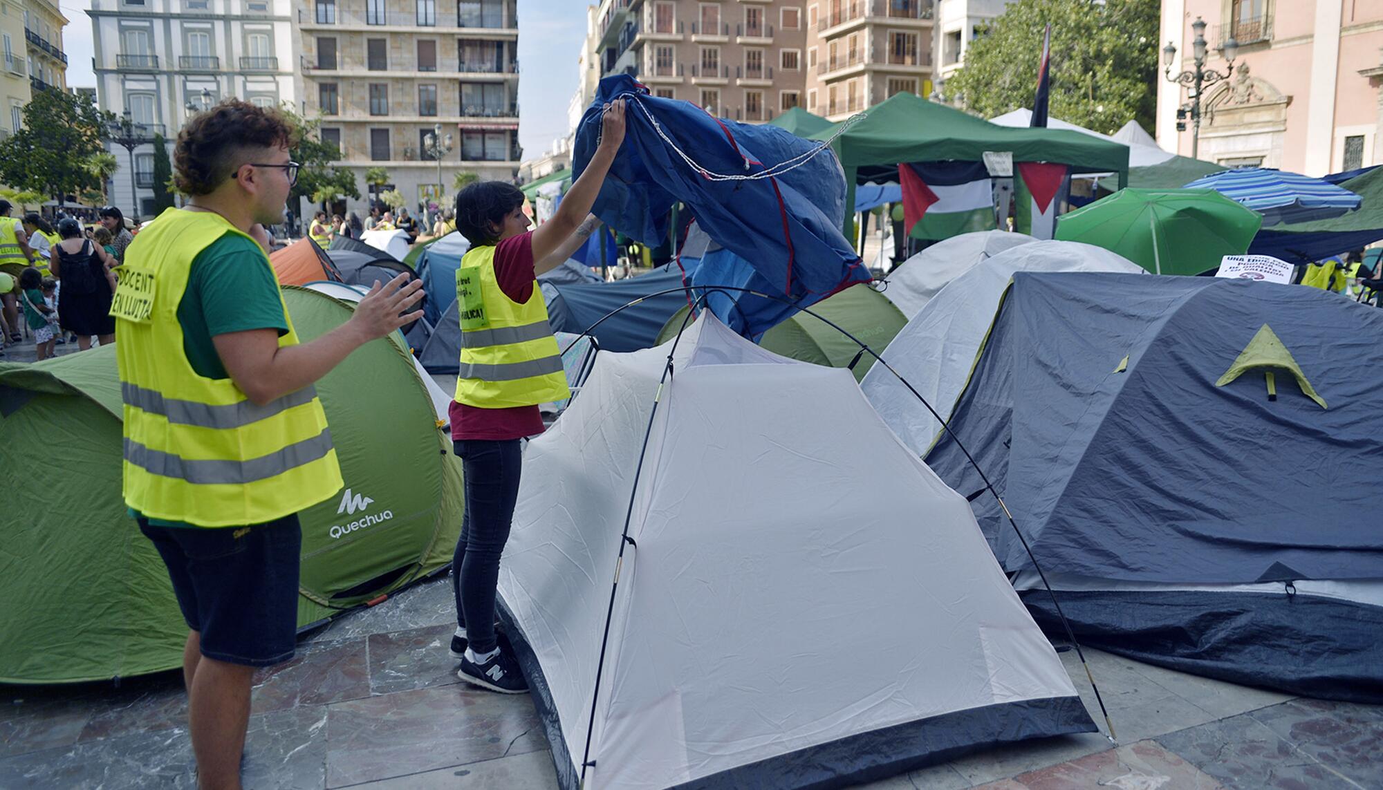 Acampada por la educación pública Valencia - 3