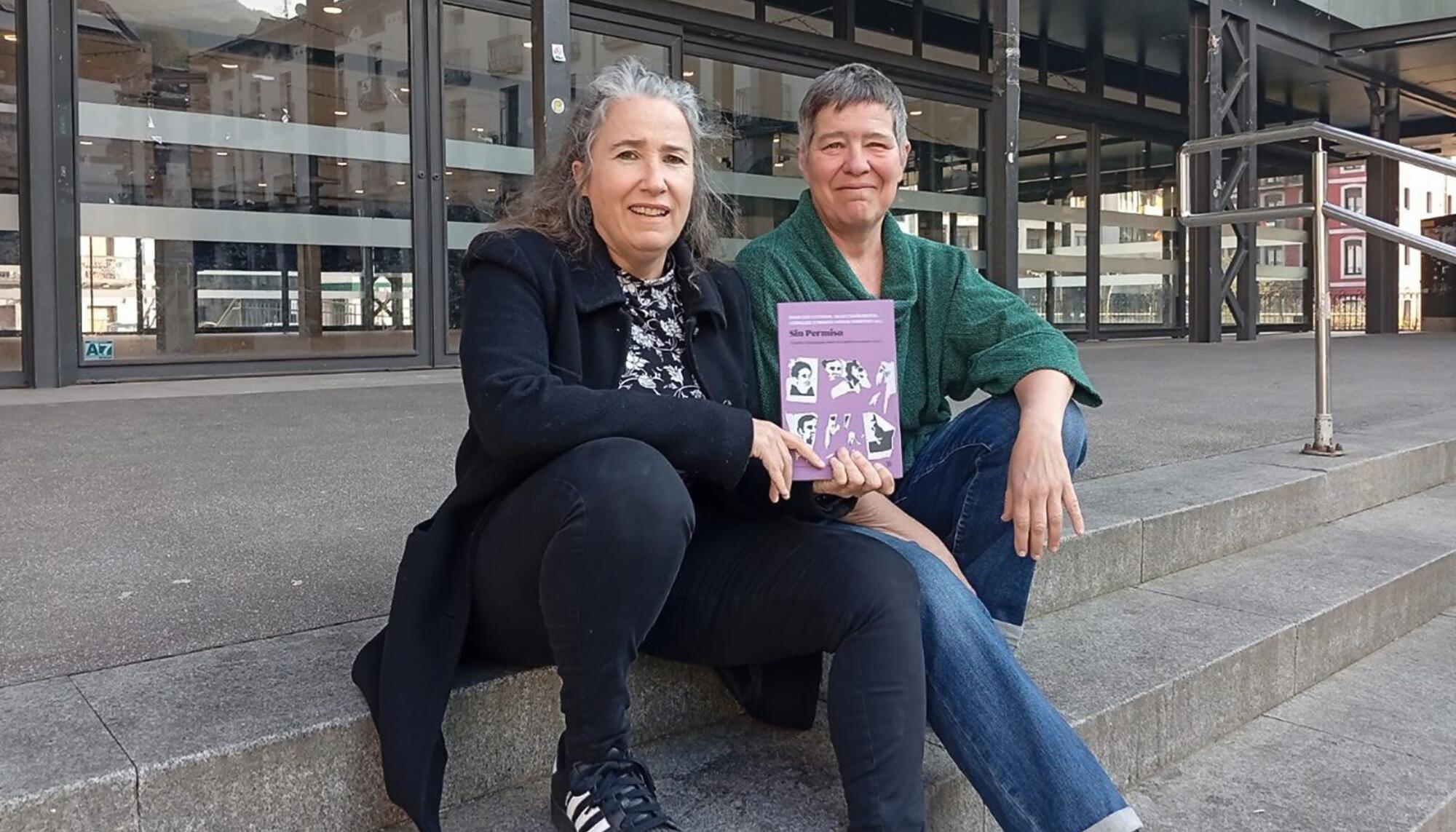 Olatz Dañobeitia y Marta Luxan editoras de Sin permiso 