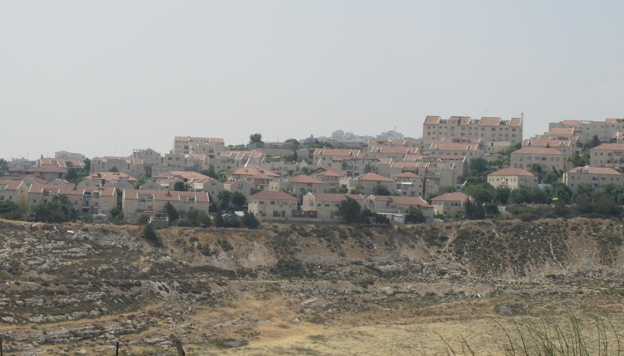 Asentamiento ilegal de Pisgat Zeev en Jerusalén Este