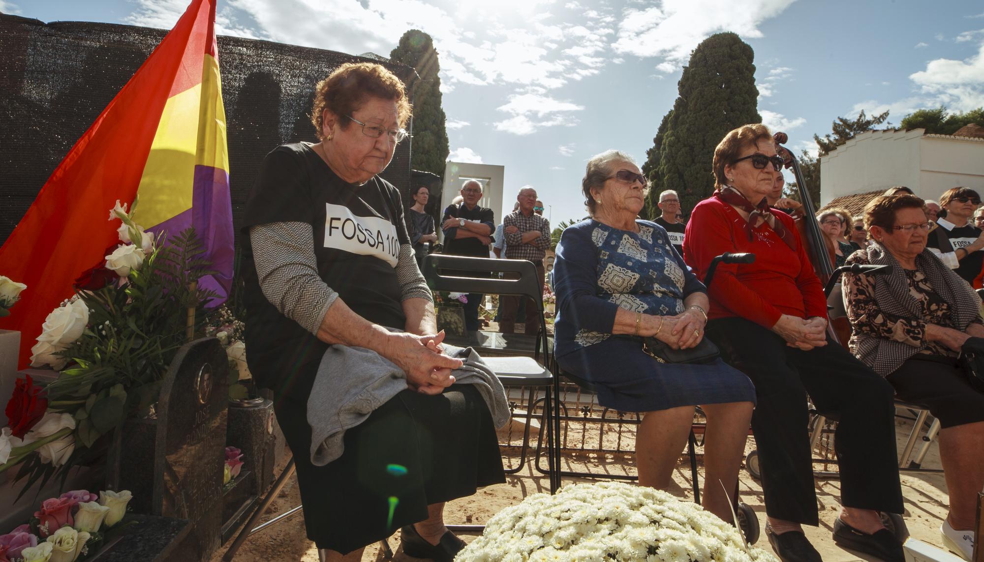 Fosa 100 del Cementerio de Paterna 1