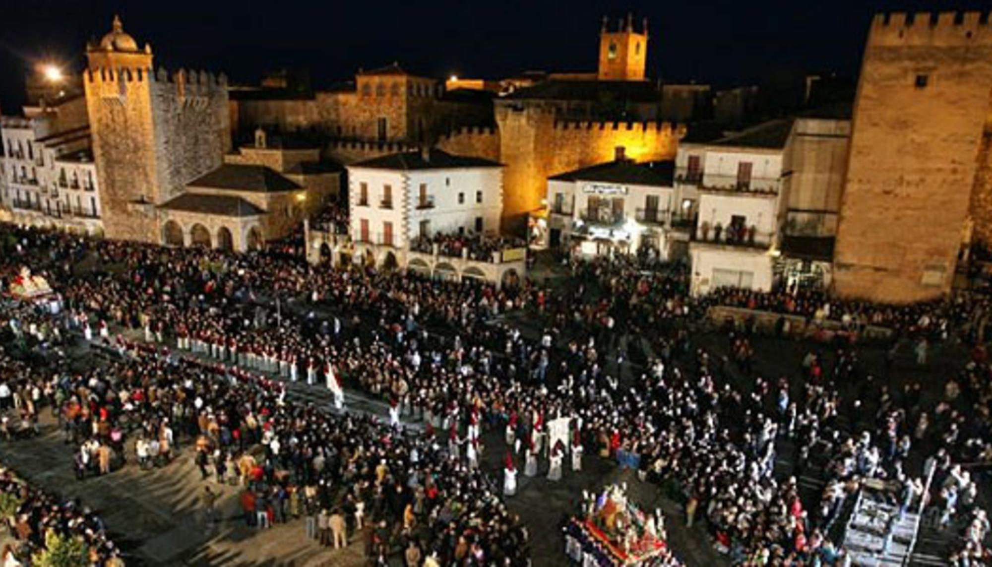 Plaza Mayor Cáceres Semana Santa