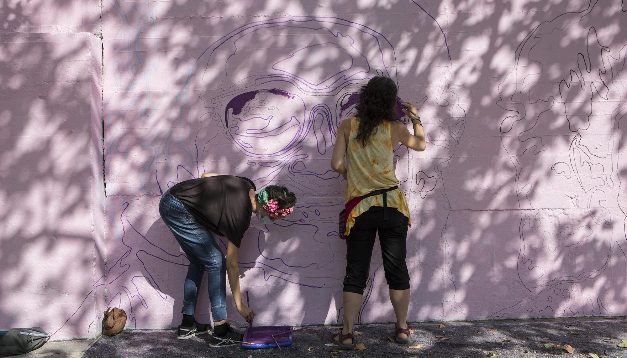 Reconstrucción del mural feminista de La Concepción en Ciudad Lineal, Madrid - 13