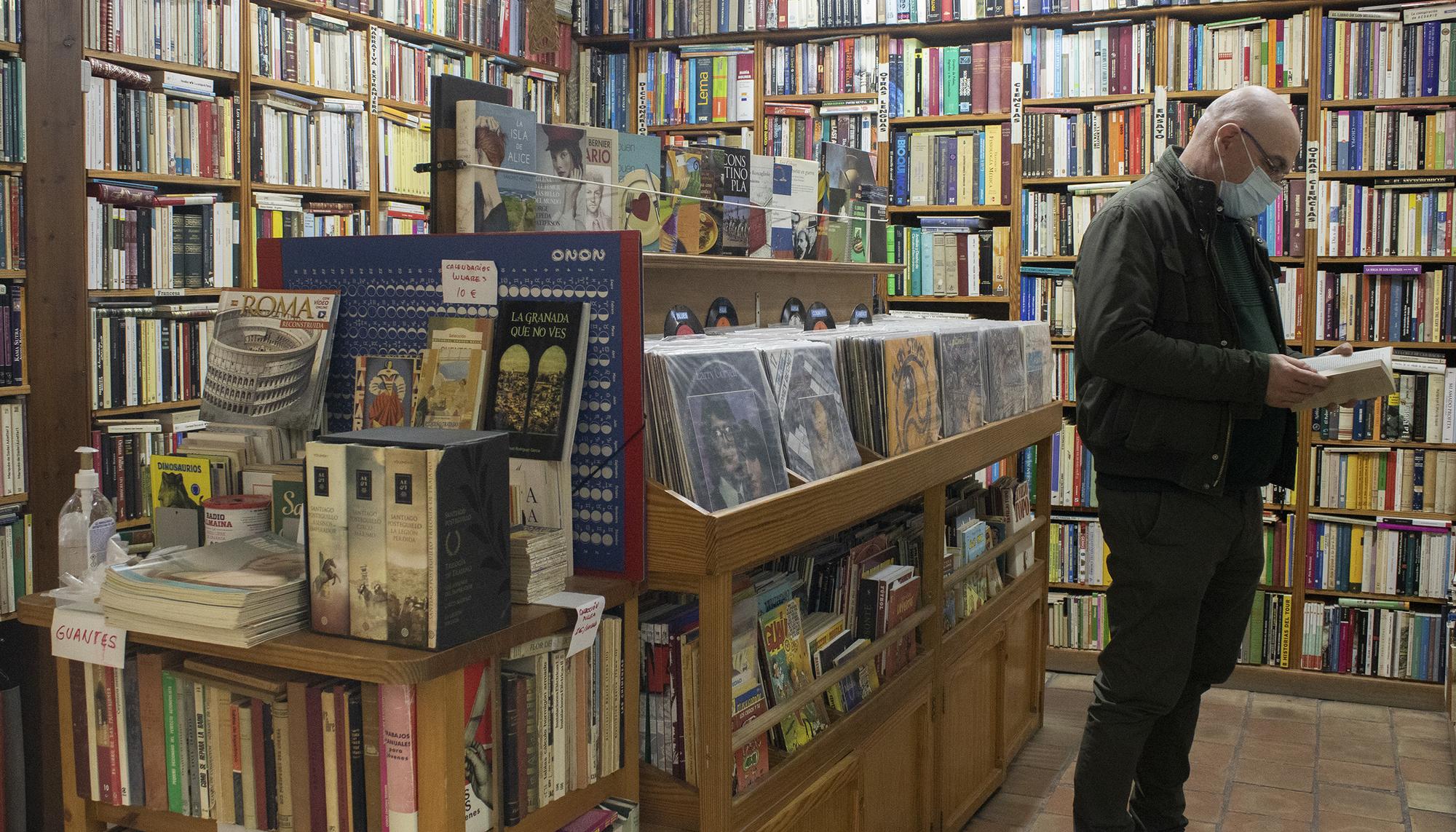 Librerías de viejo en Granada 03