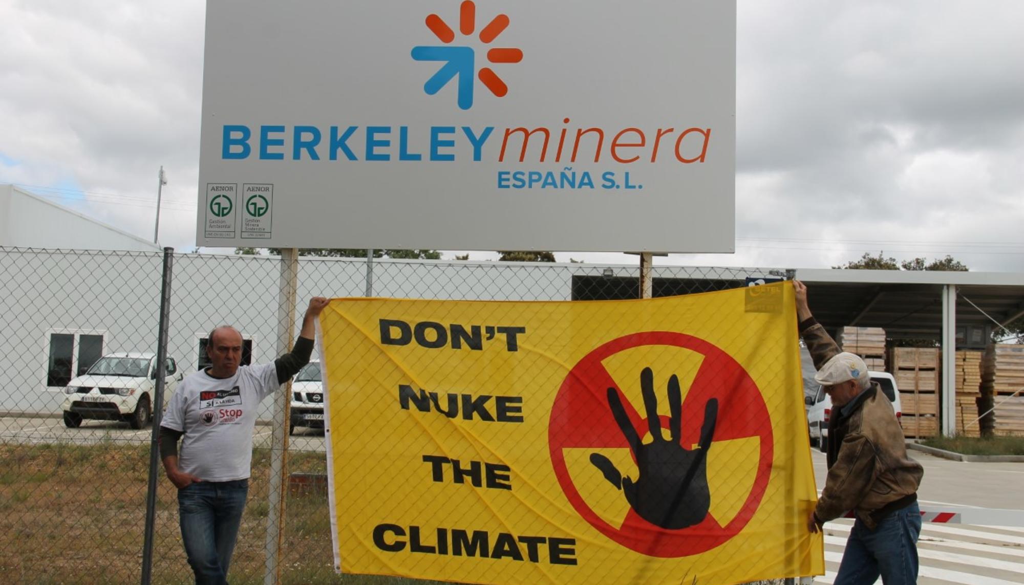 Manifestacion octure 2018 contra Berkeley en Salamanca II
