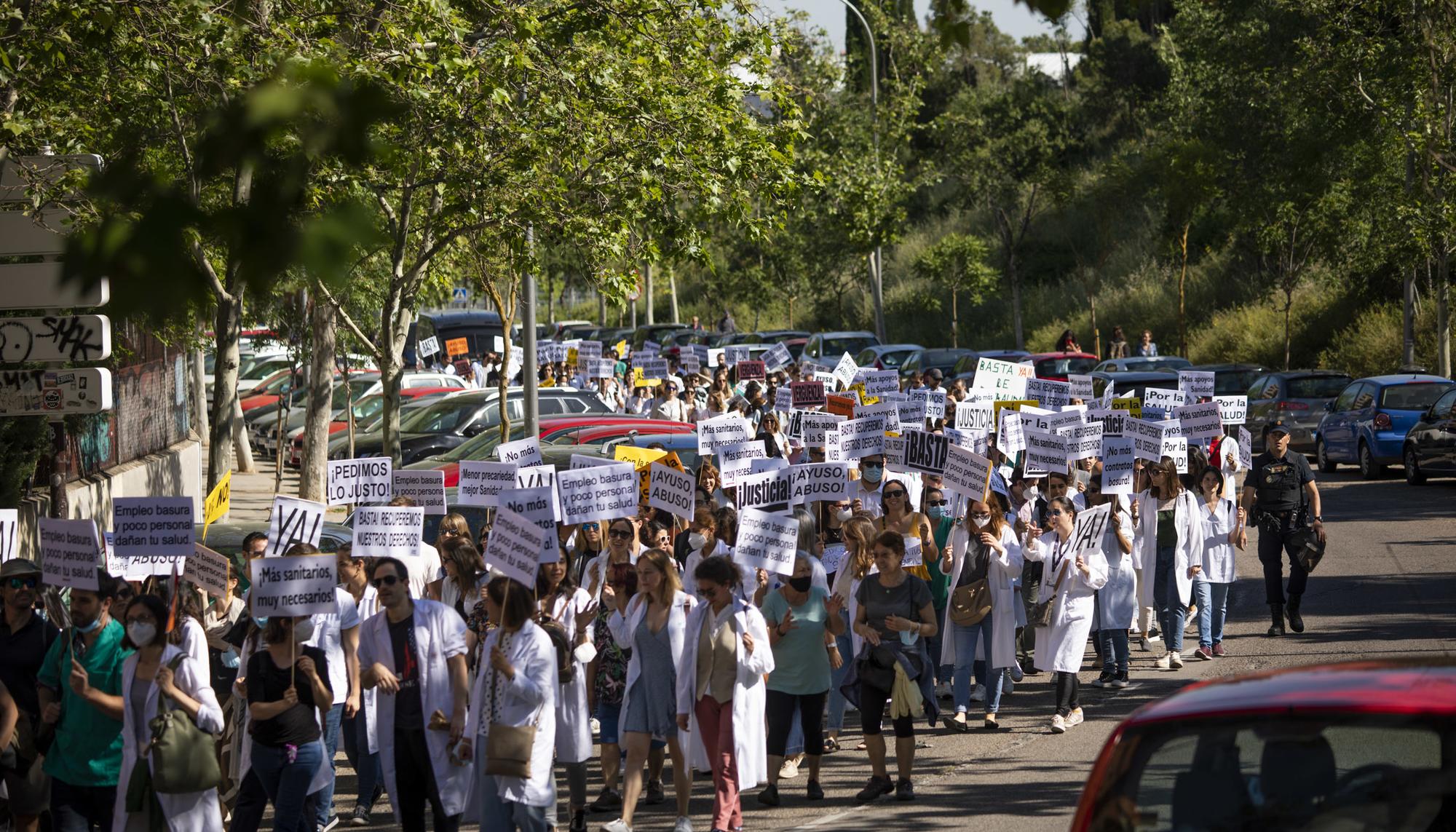 Huelga de medicos contra la temporalidad - 4