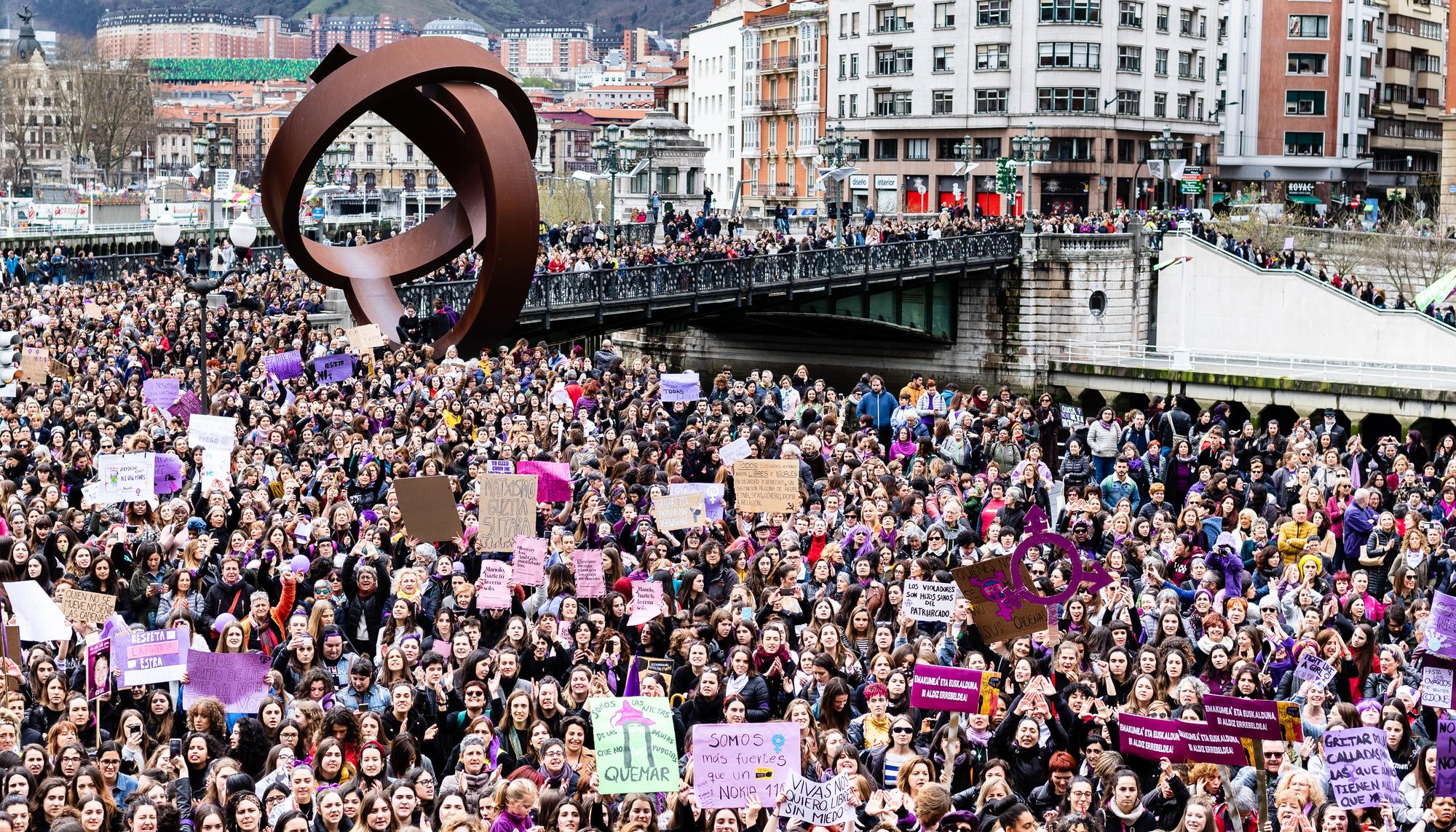 8M Bilbao ayuntamiento