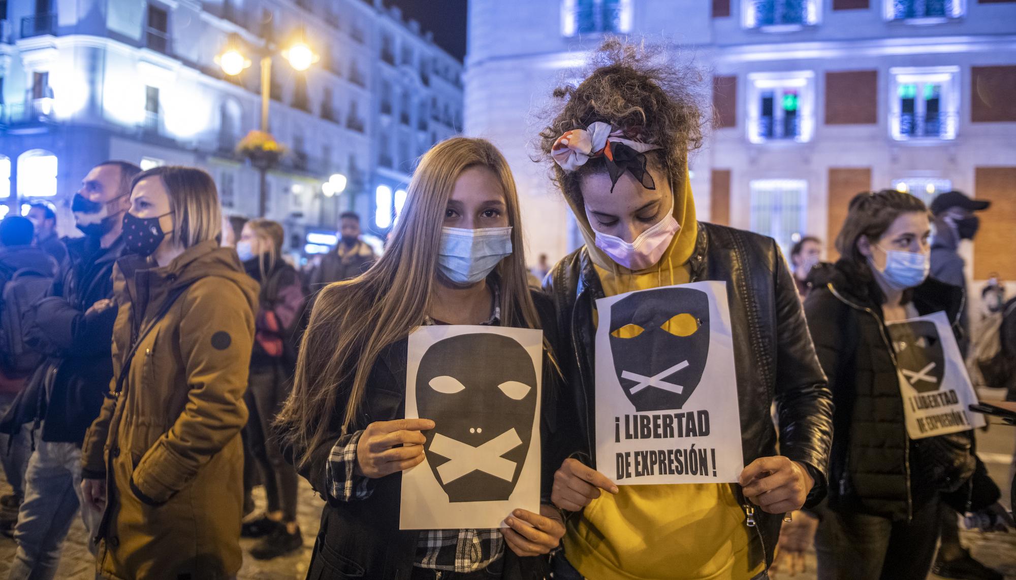 Manifestación en Madrid contra el encarcelamiento del rapero Pablo Hasél. - 3