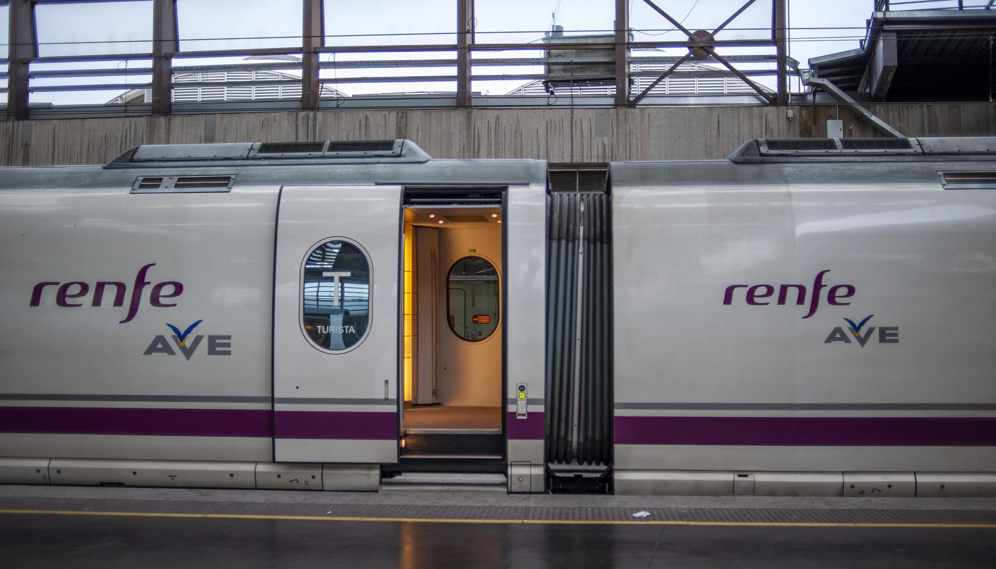 Ave Atocha tren renfe