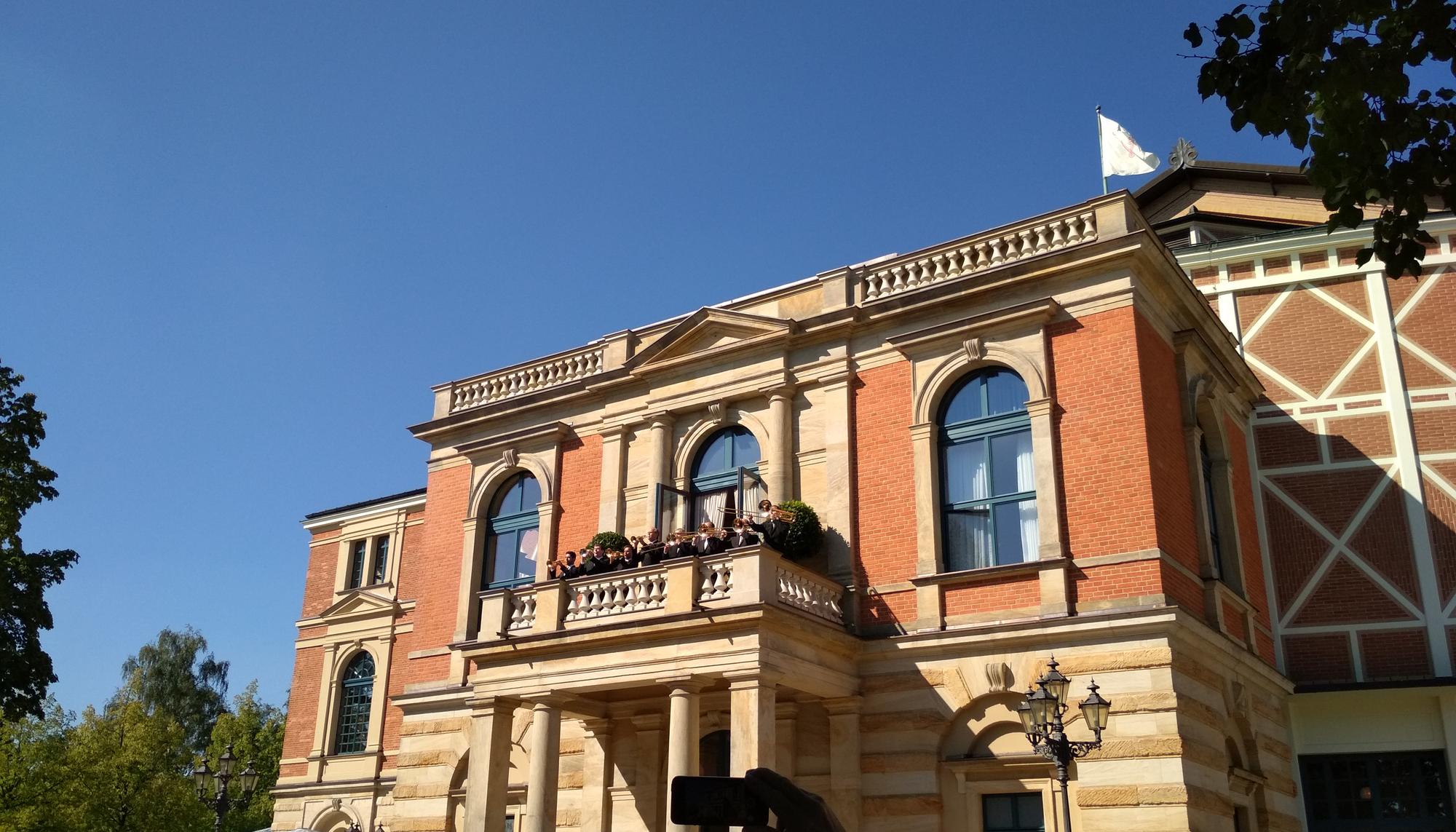 Fachada Festspielhaus