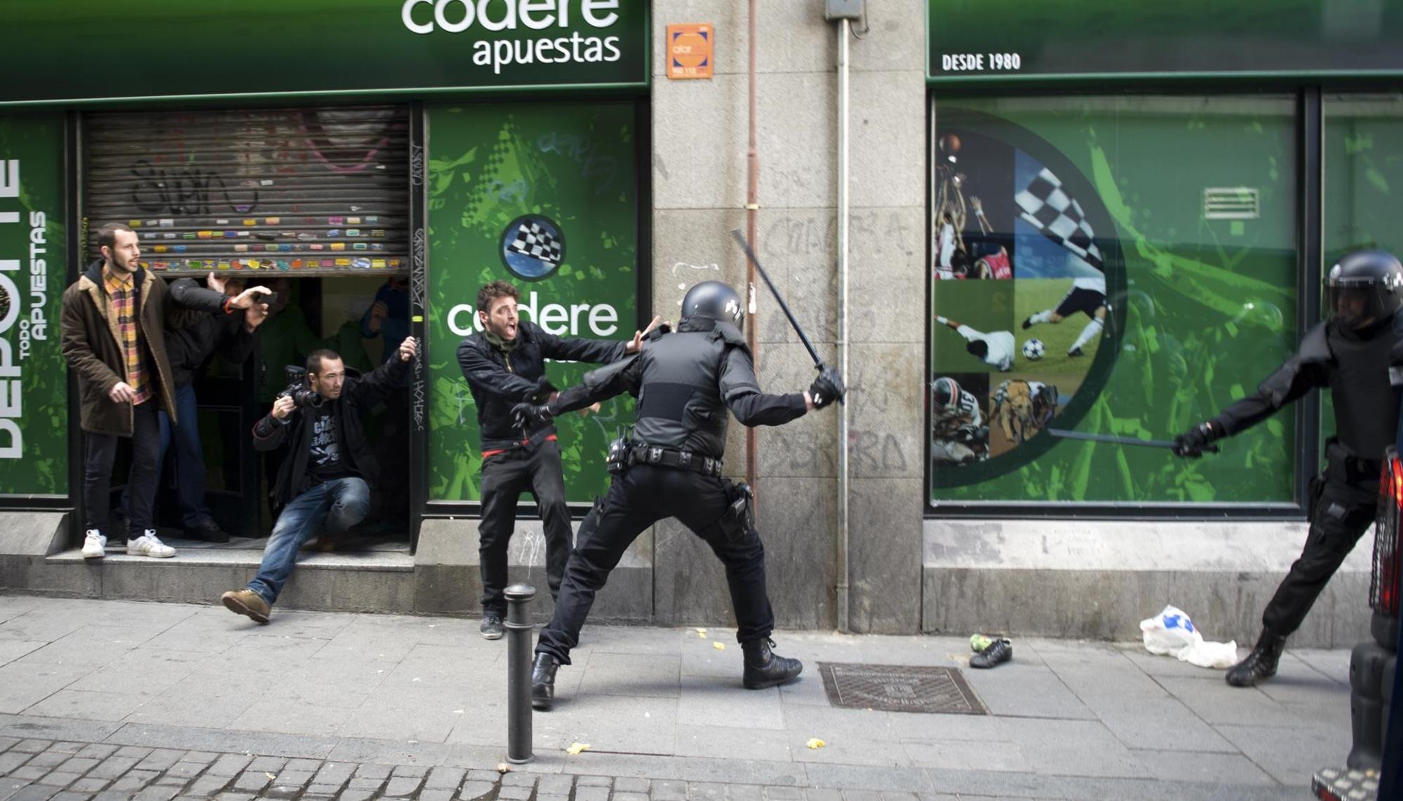 Desahucio de Antonio en calle Tribulete