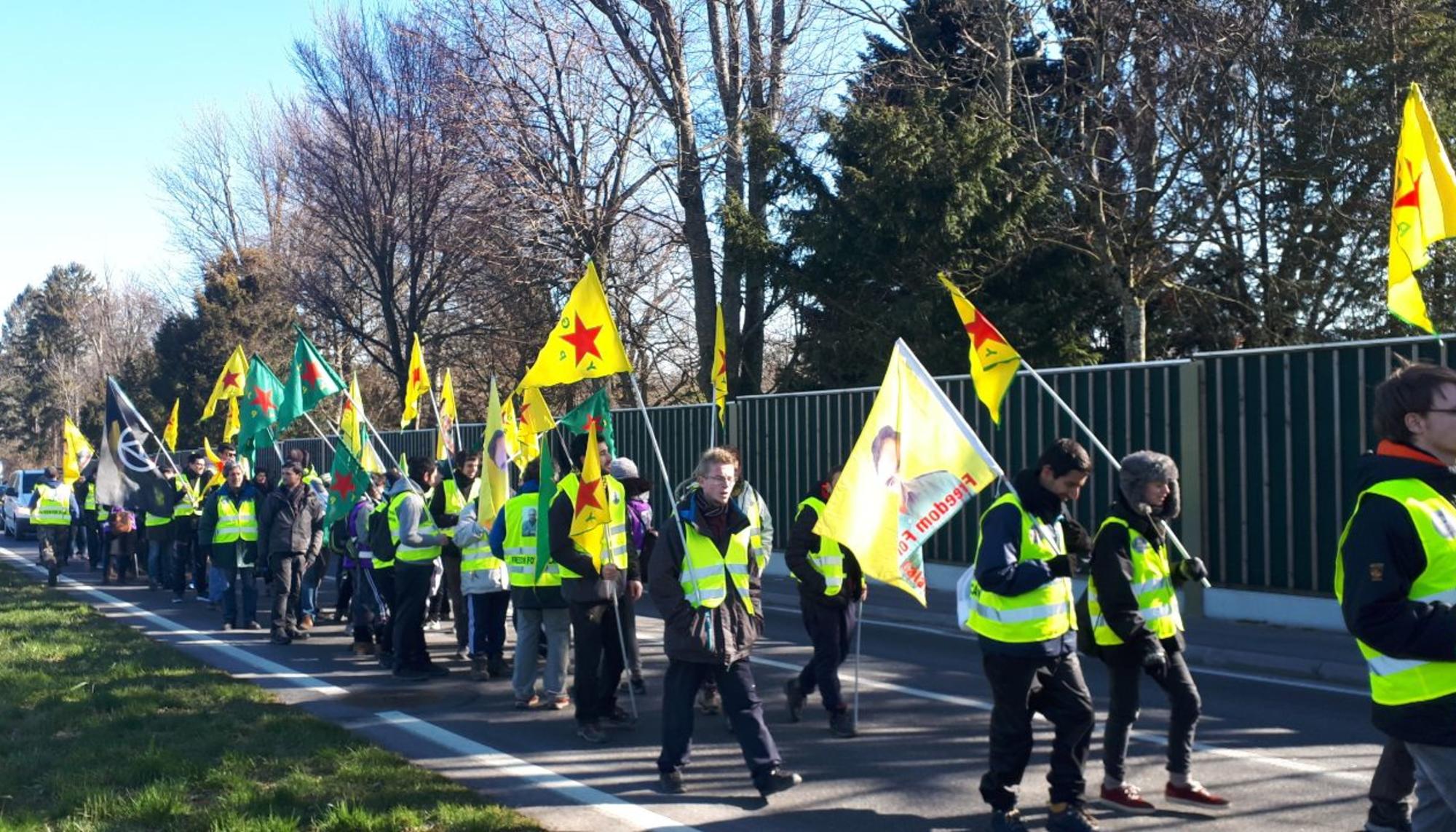 Gran marcha por el Kurdistán (2)
