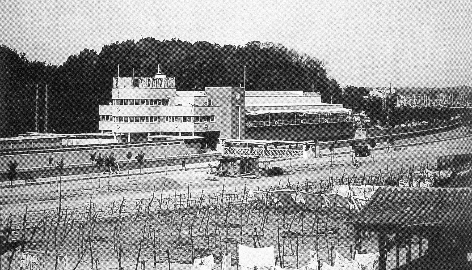 Piscina La Isla Manzanares