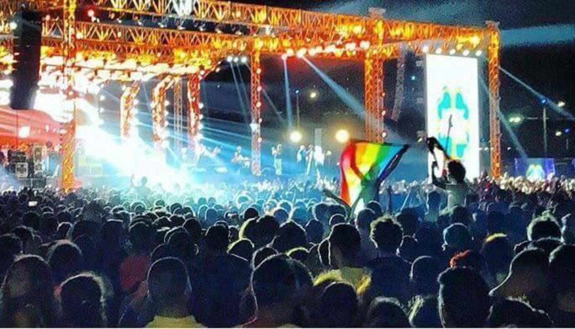 Bandera LGTB en El Cairo.
