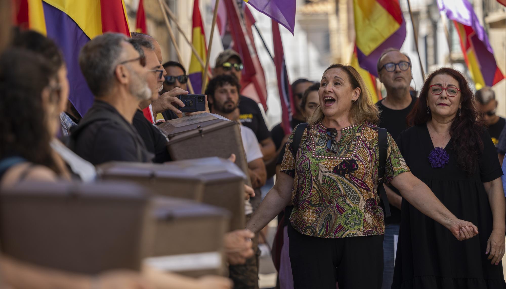 VoluntariosExumaciones