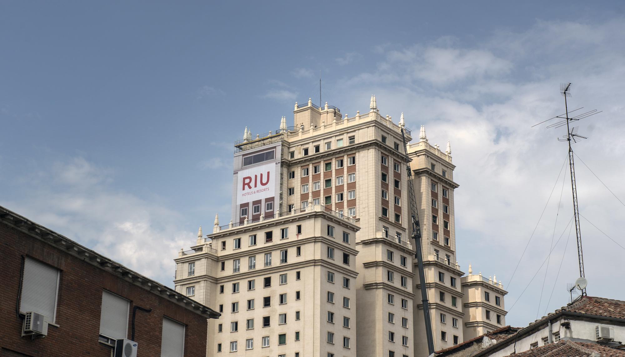 Edificio España RIU