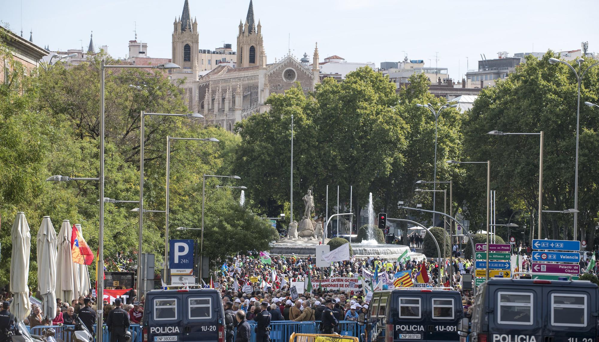 Manifestación Madrid pensionistas Congreso de los Diputados - 14