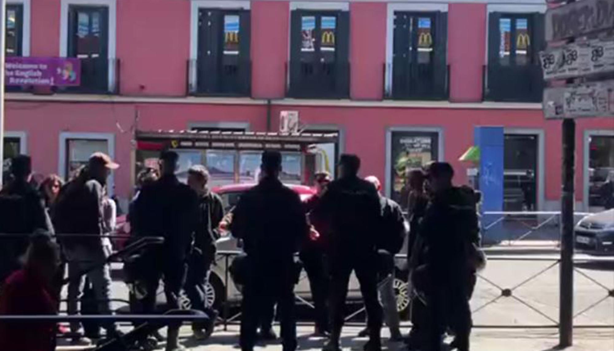 Acción contra VOX en Vallecas
