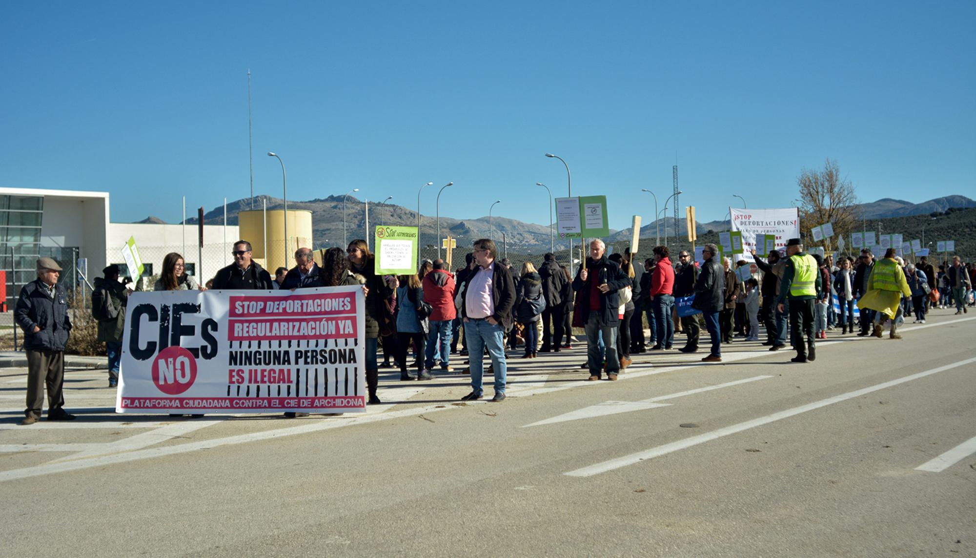 Protesta frente centro penitenciario de Málaga II de Archidona 2