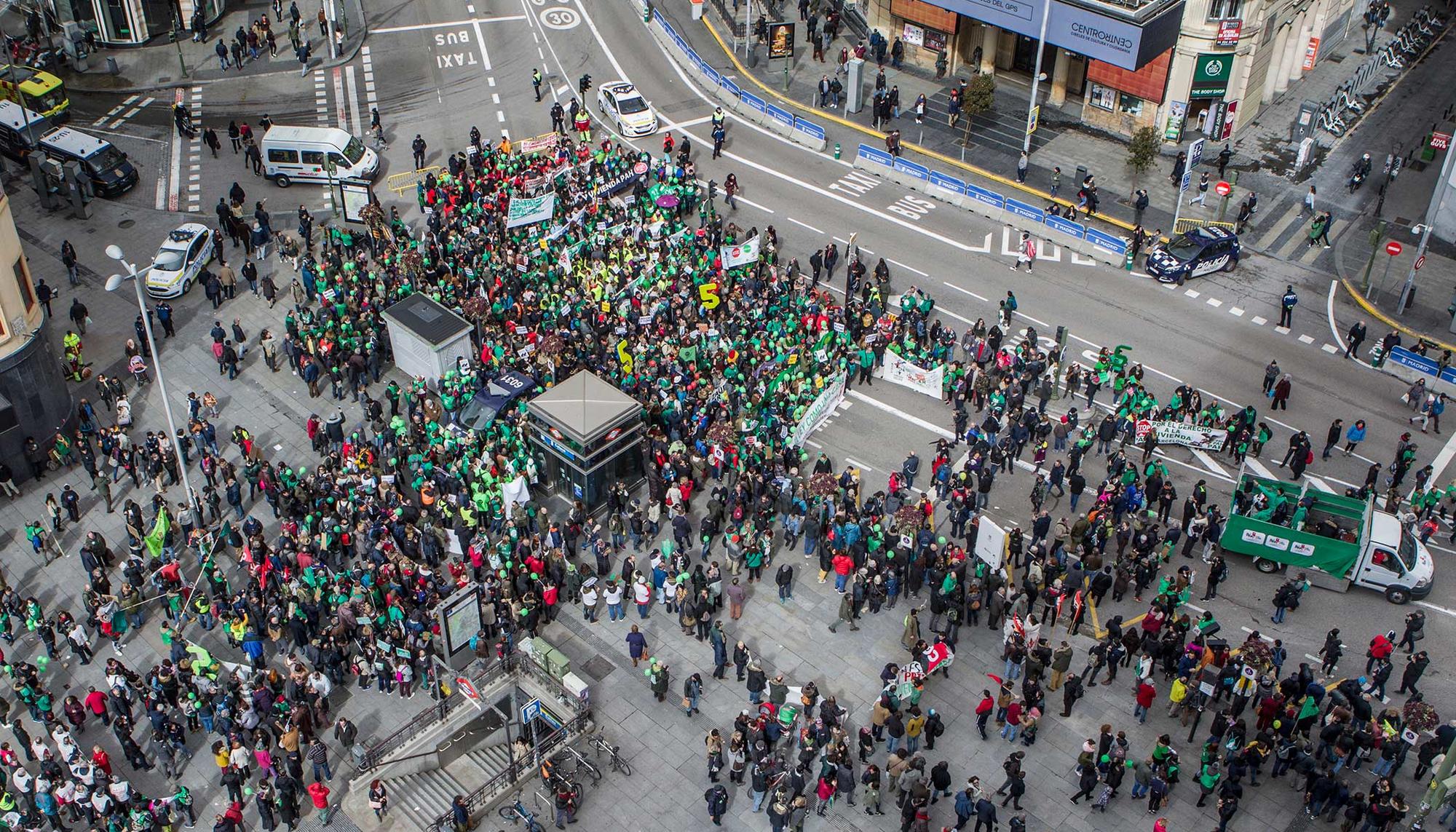 Panorámica manifestación de la PAH