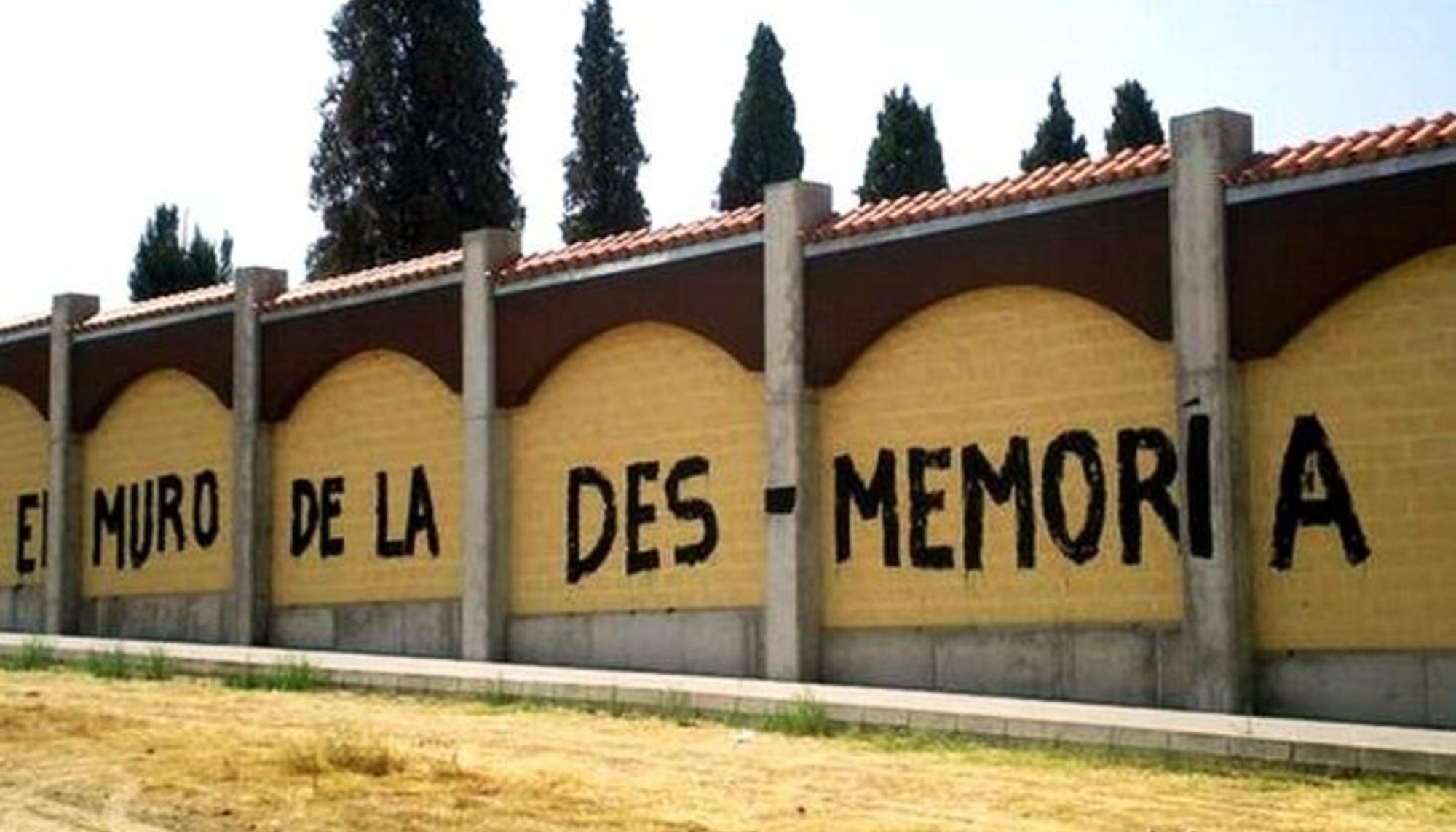 Muro del cementerio de Badajoz