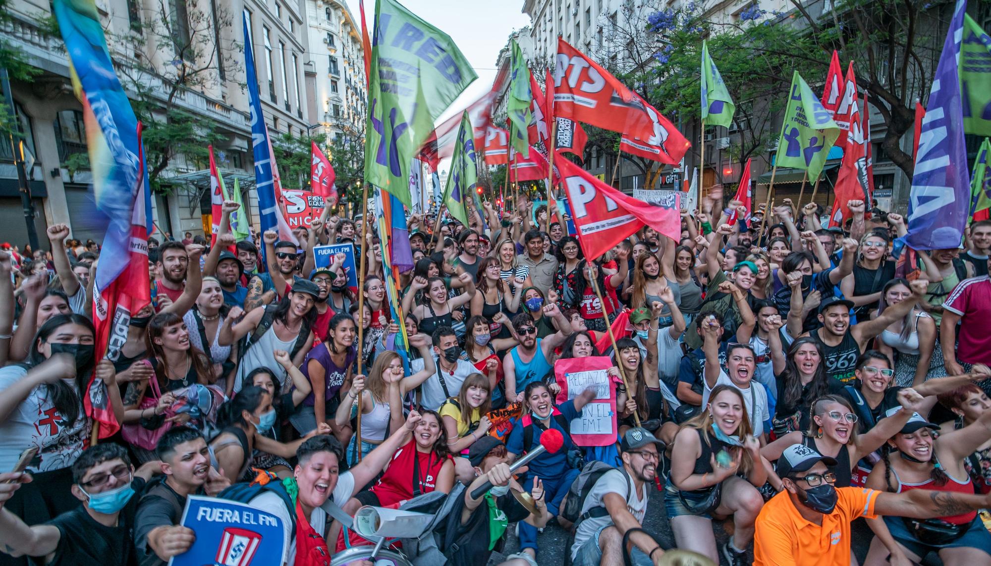 Marcha contra el FMI en Buenos Aires, el 12 de diciembre.