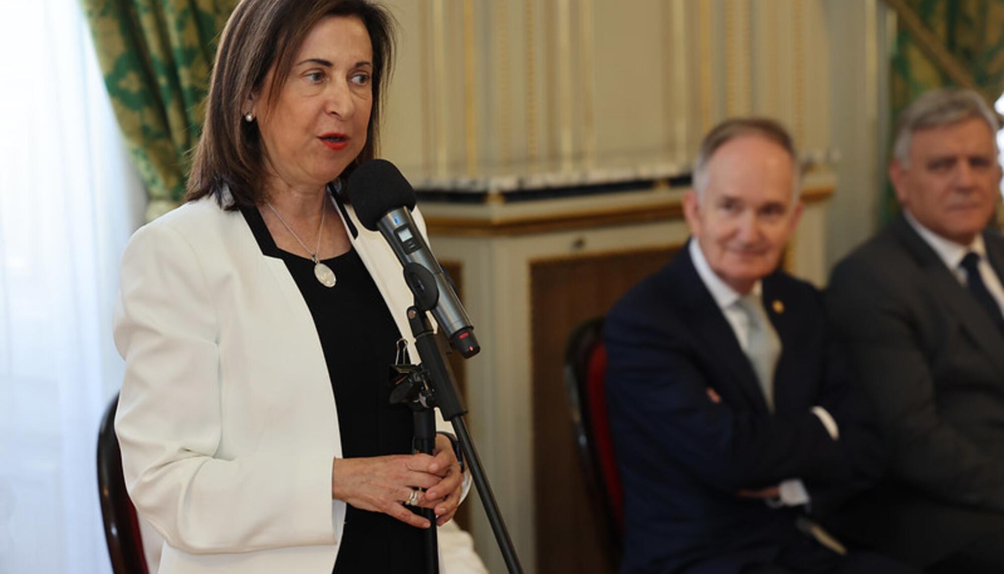 Margarita Robles