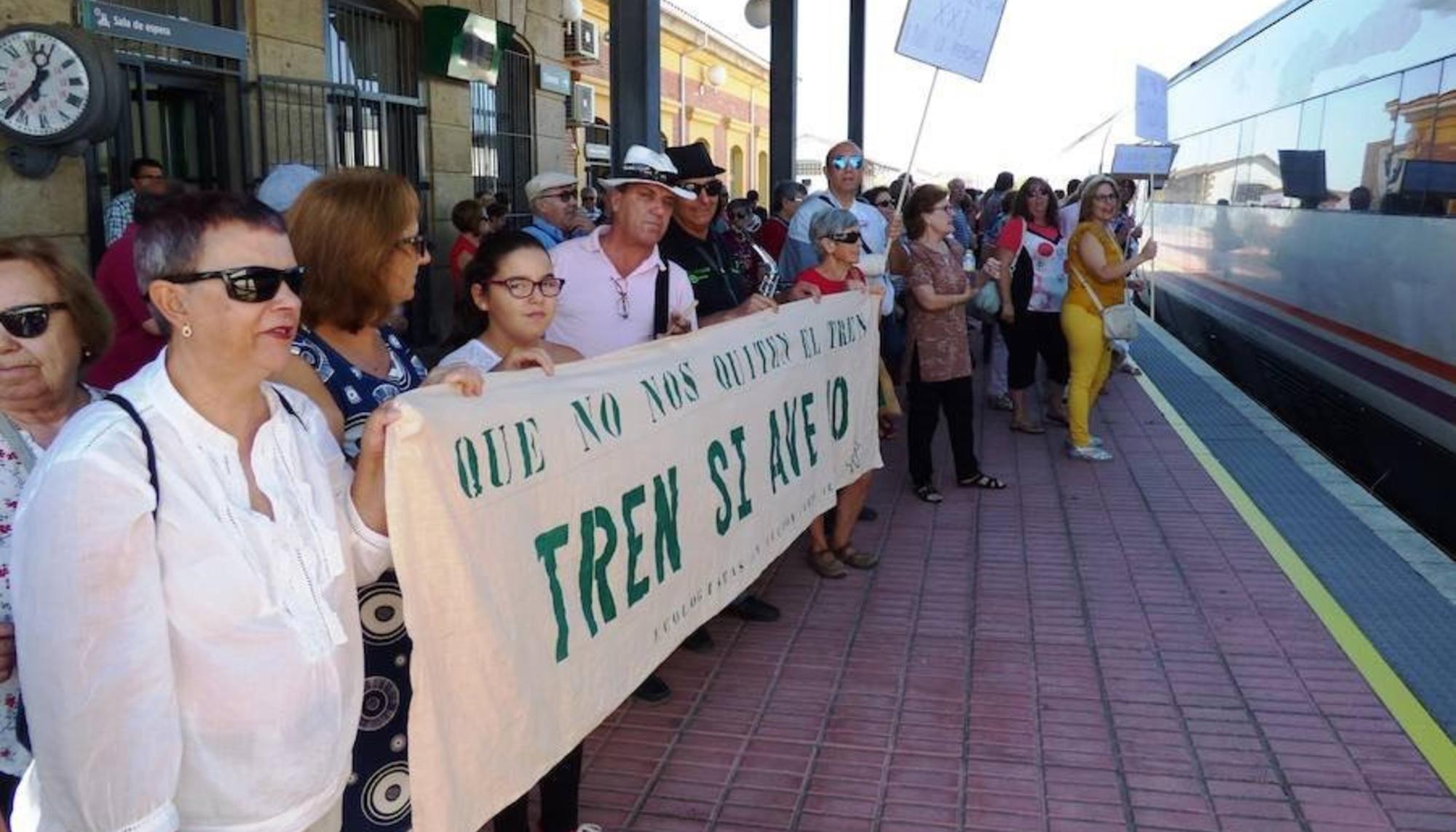 protesta tren Navalmoral